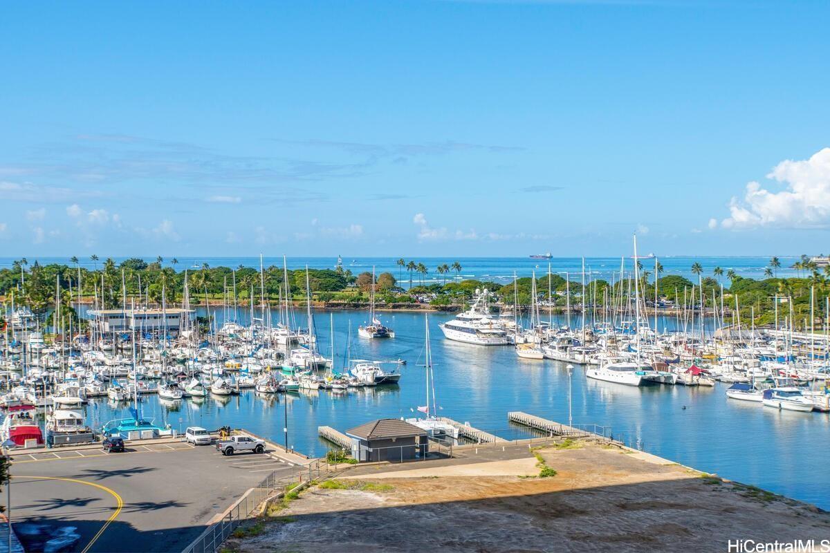 1676 Ala Moana Boulevard 606