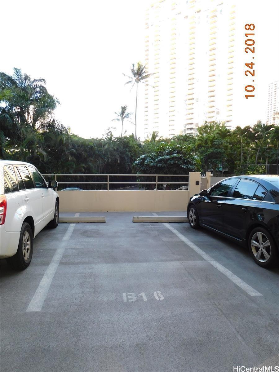 Photo 15 of 19