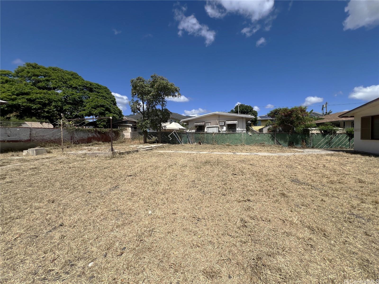 87-1486 Akowai Road