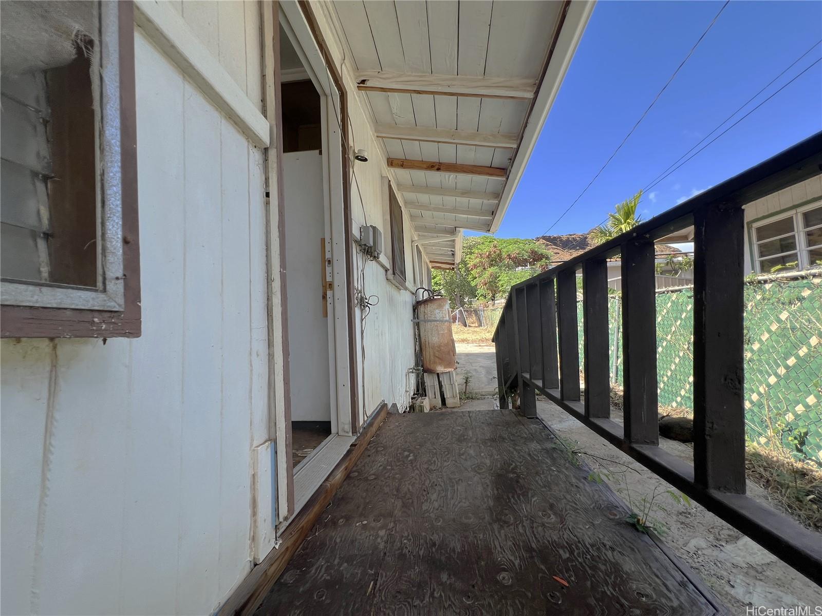 87-1486 Akowai Road
