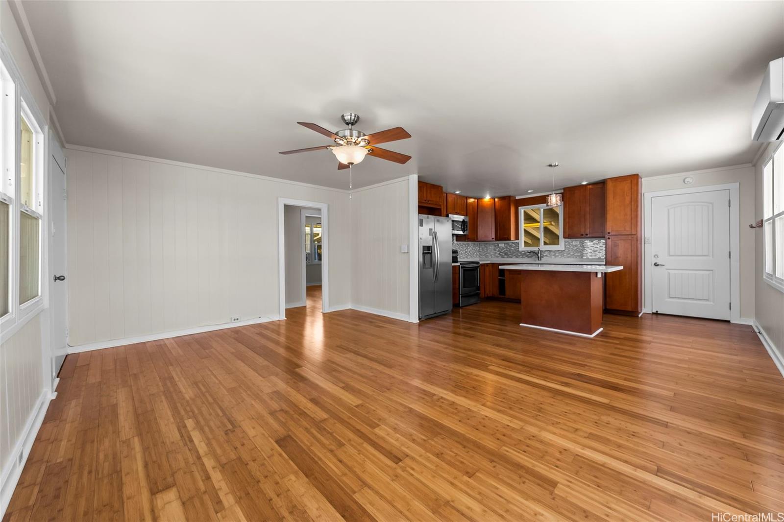 739 Kahoa Drive