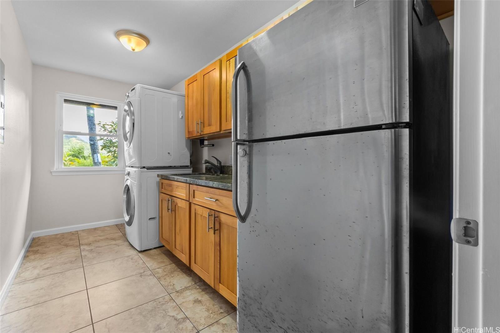 739 Kahoa Drive  Unit A