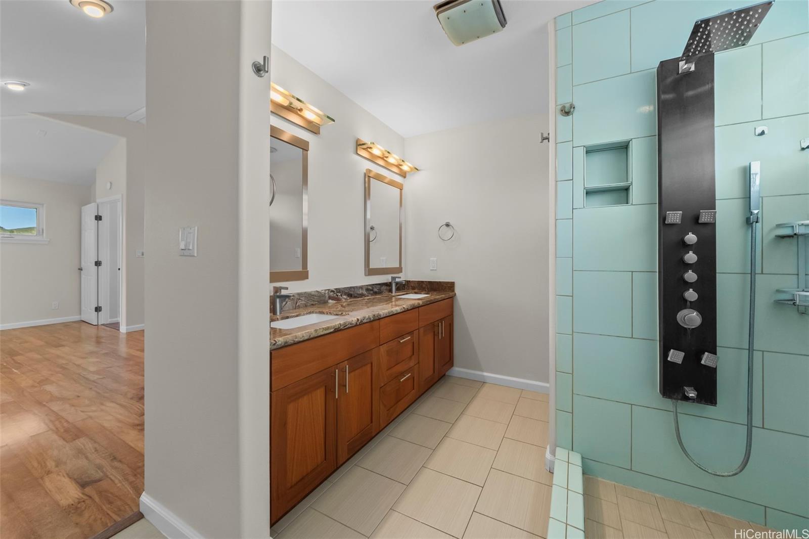 739 Kahoa Drive  Unit A