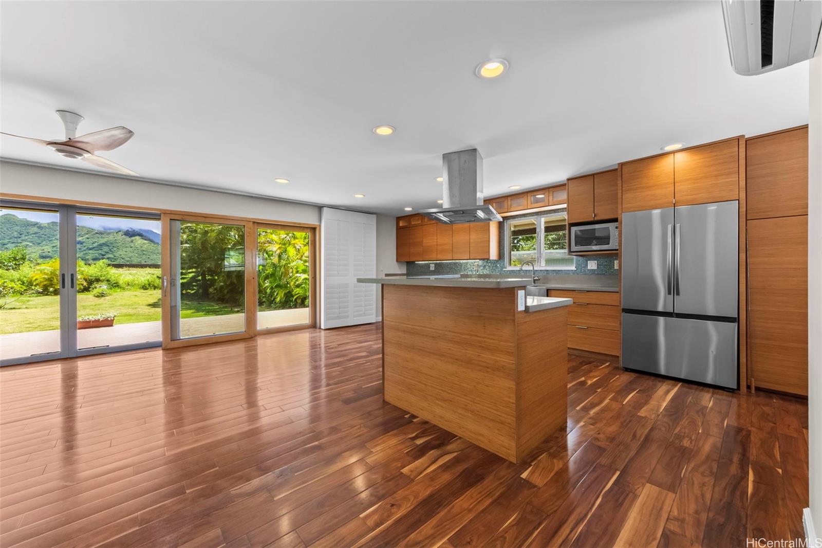 739 Kahoa Drive  Unit A