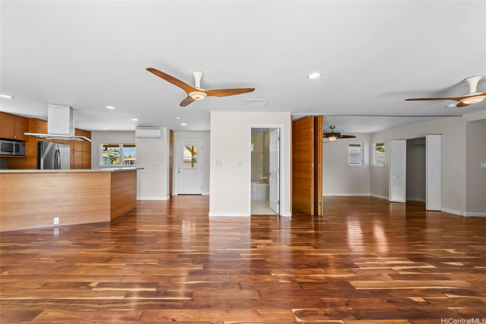 739 Kahoa Drive  Unit A