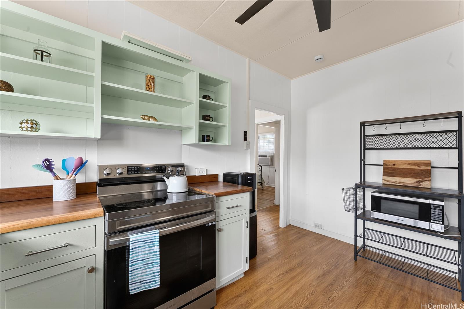 91-1661 Orrick Street