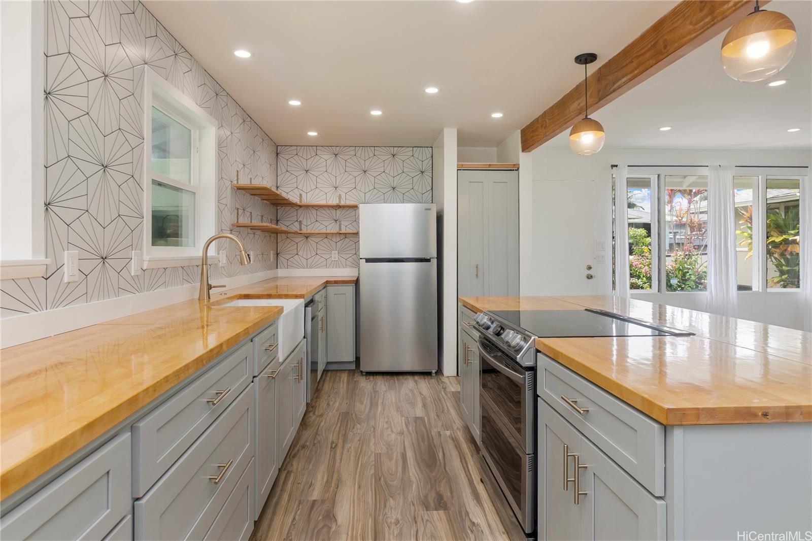 460 Iliwai Drive