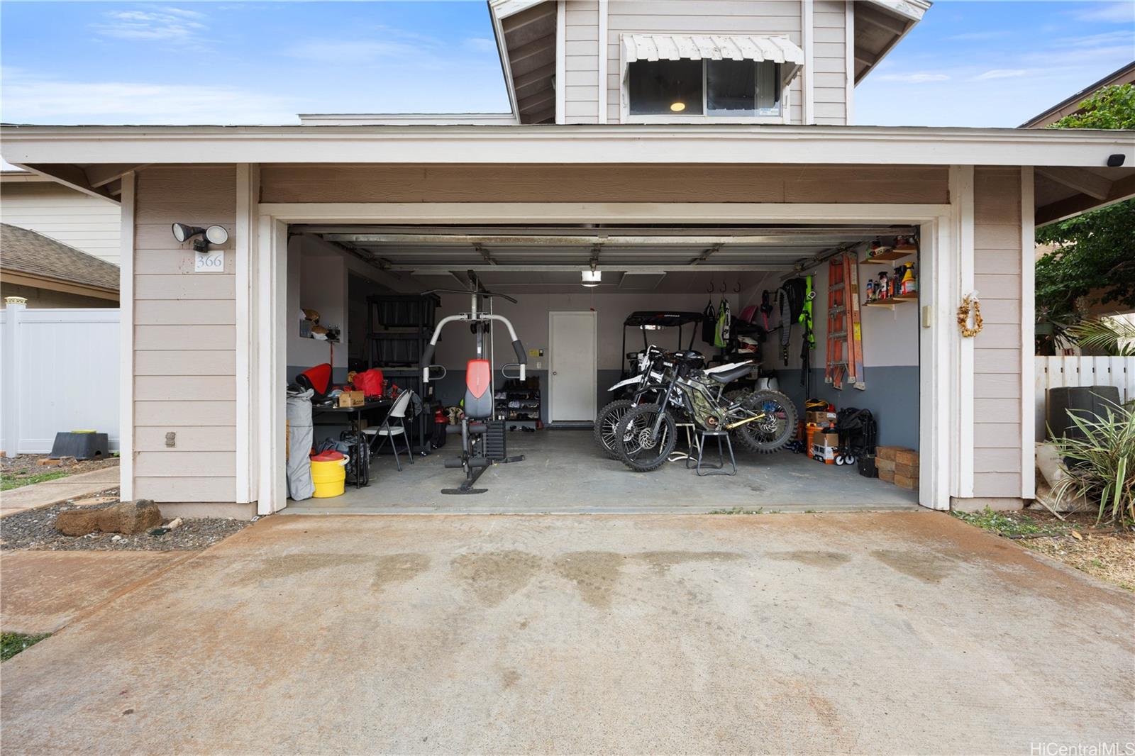 87-366 Kulawae Street