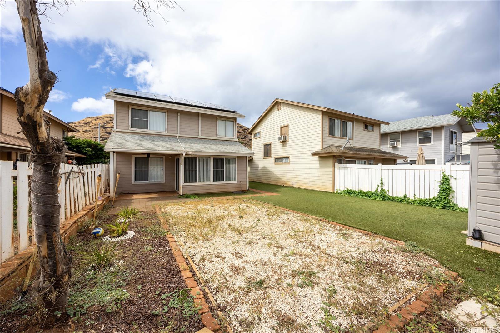 87-366 Kulawae Street