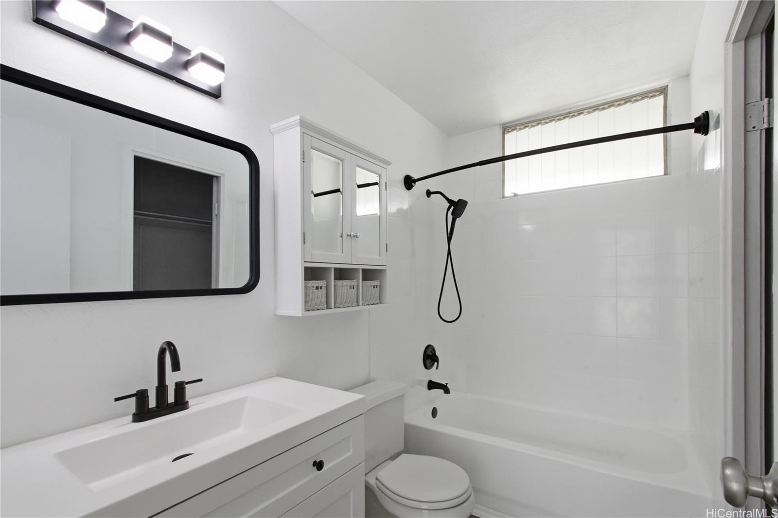 95-009 Waikalani Drive  Unit A209