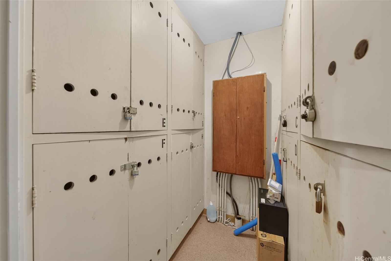 225 Queen Street  Unit 9G
