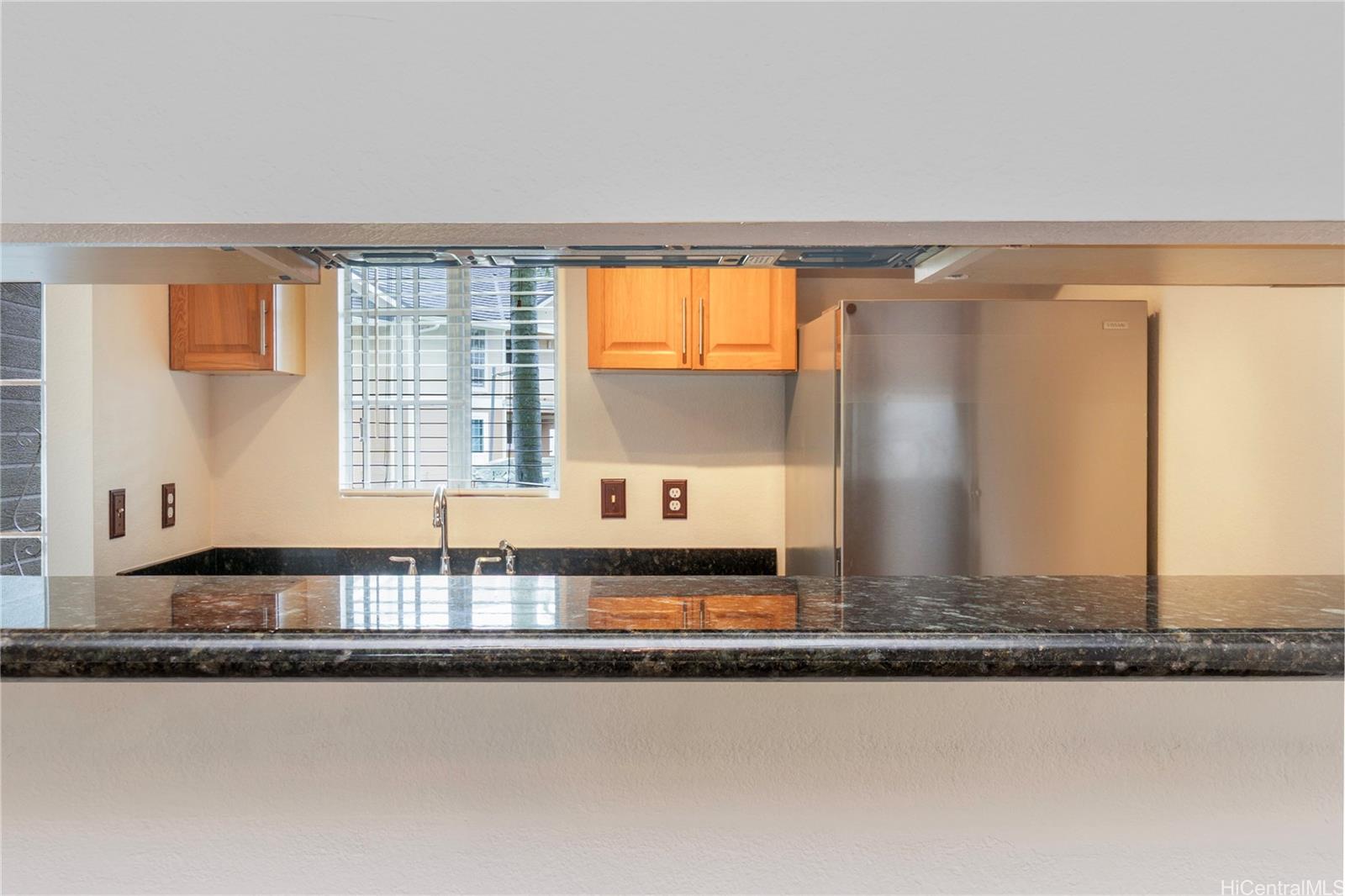 94-1451 Waipio Uka Street  Unit L106