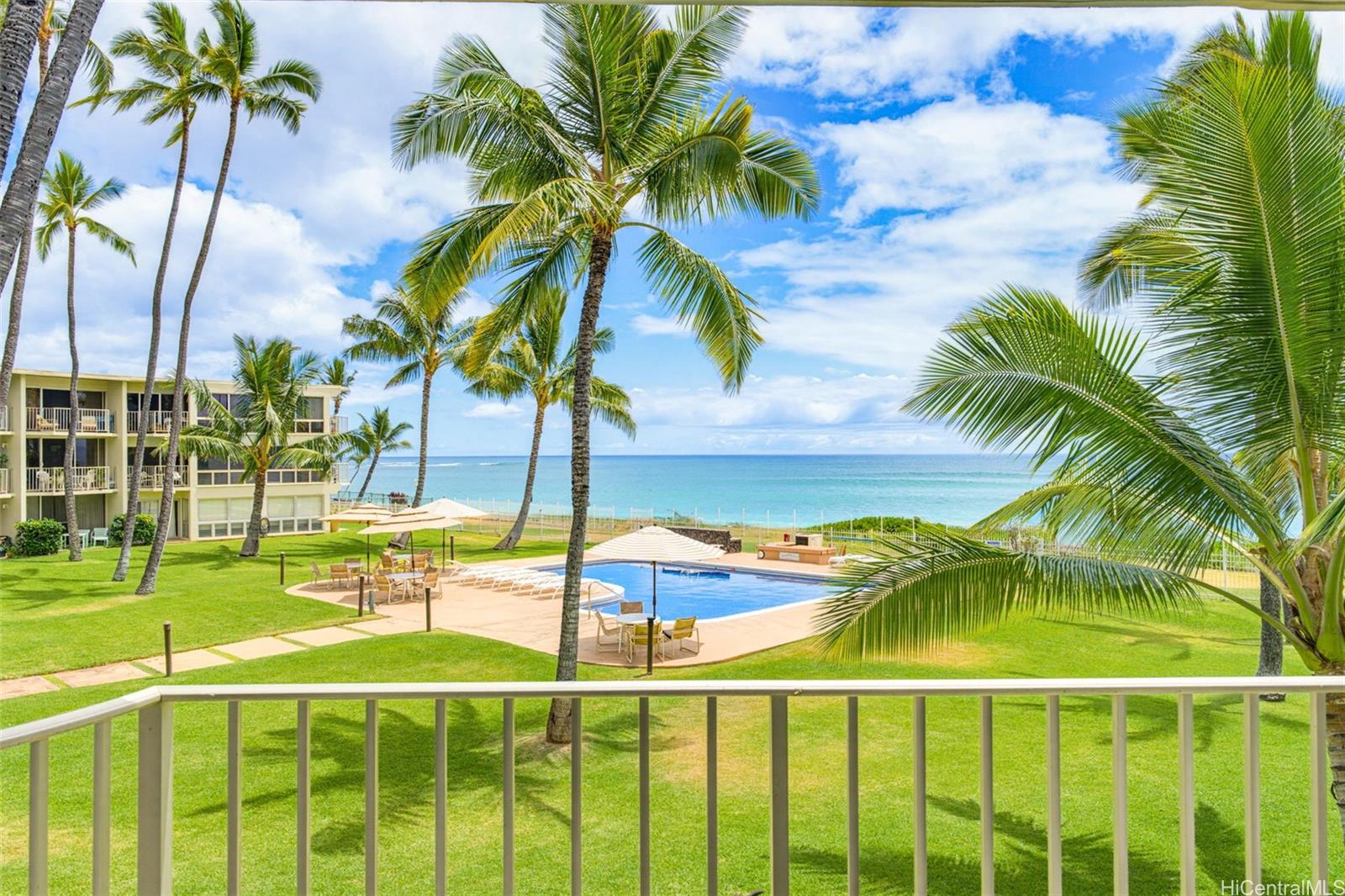 87-561 Farrington Highway  Unit 216