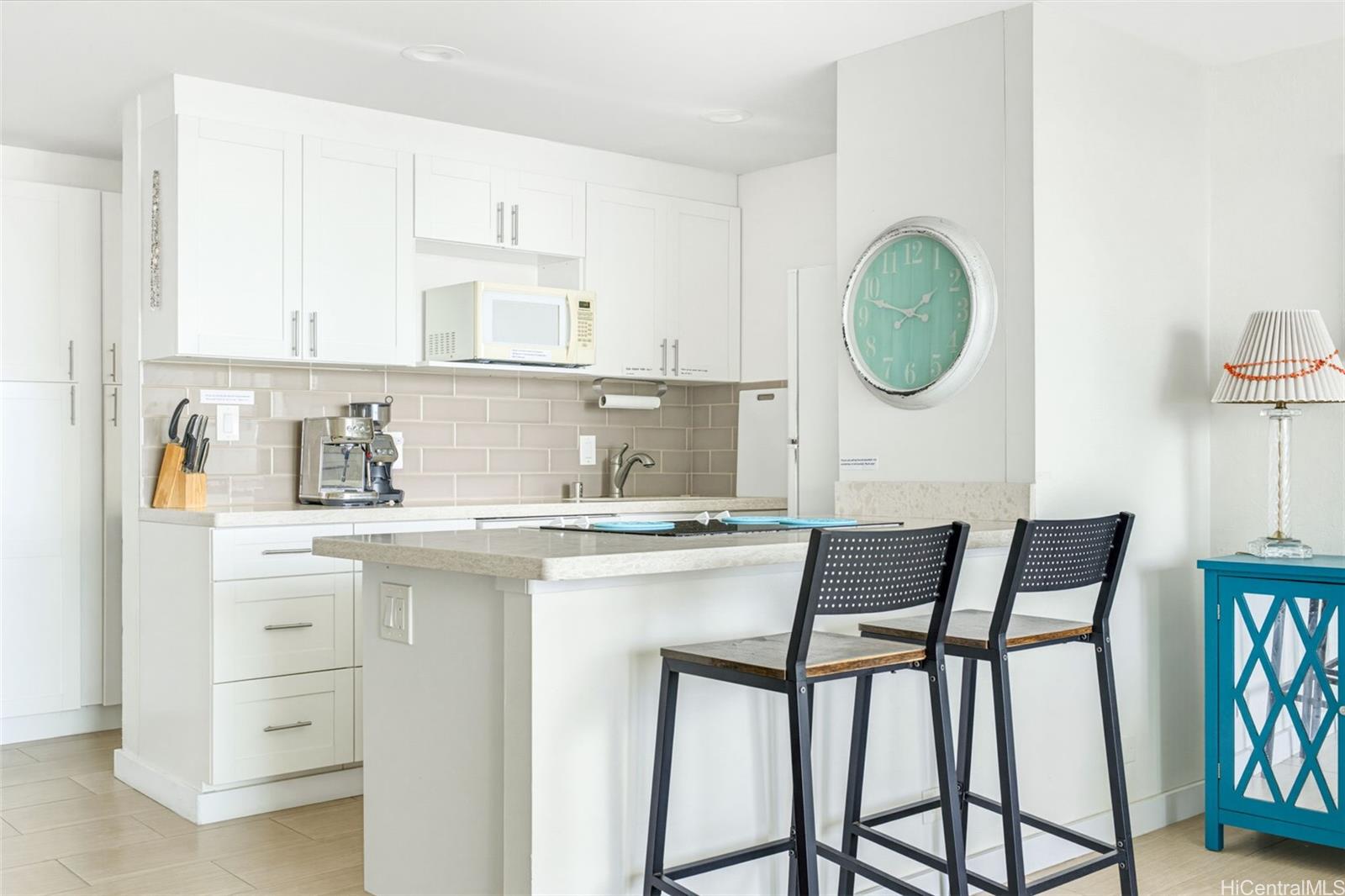 87-561 Farrington Highway  Unit 216