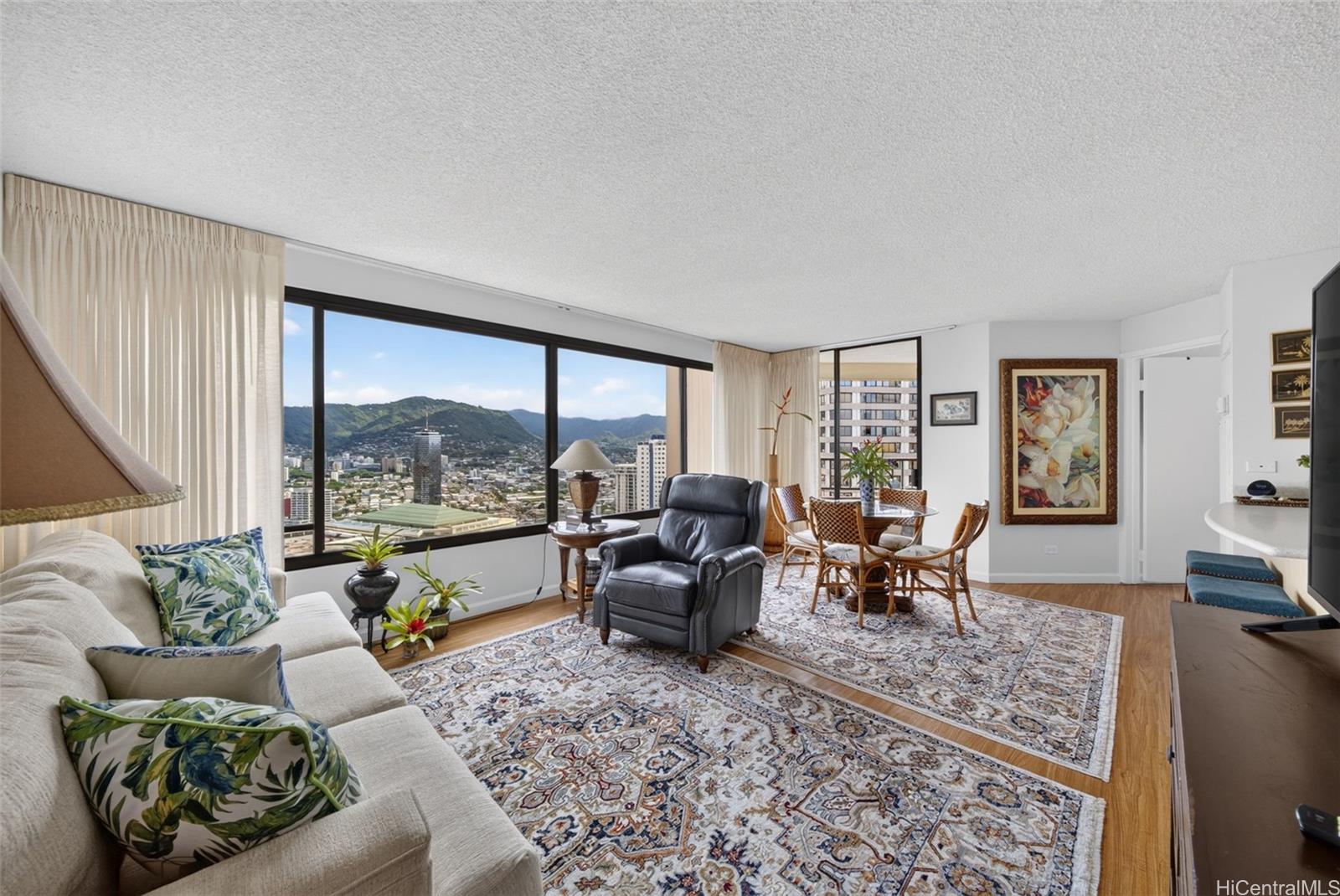1778 Ala Moana Boulevard 3906