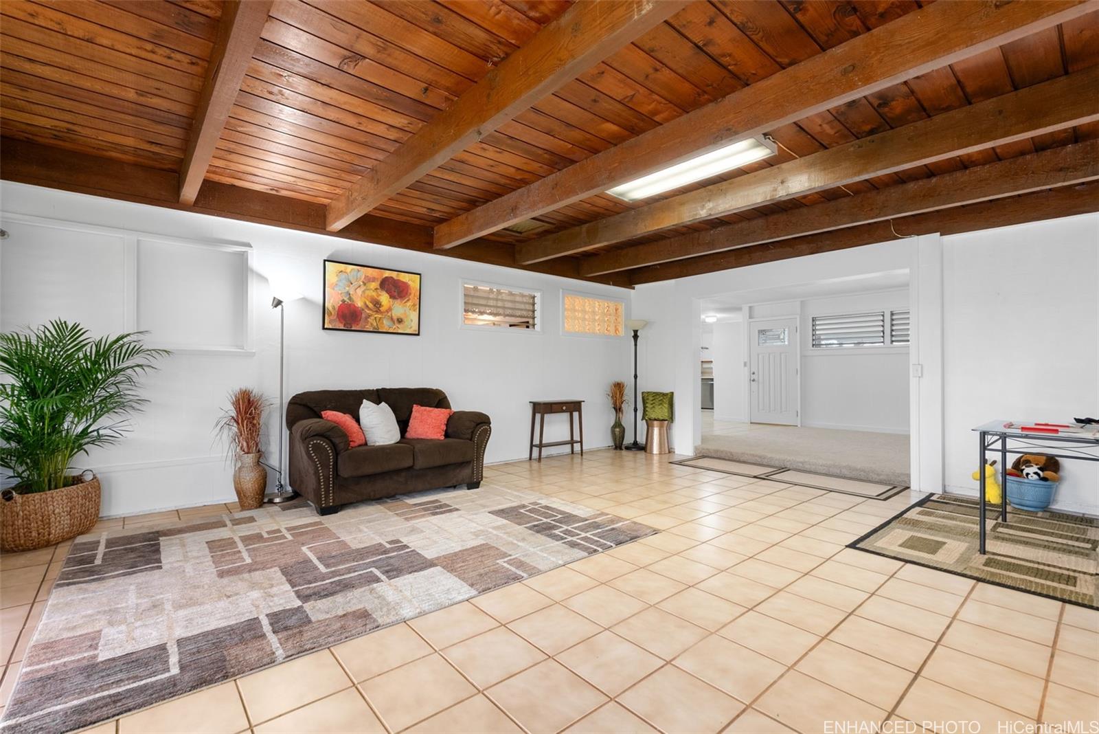 1458 Uluhala Place