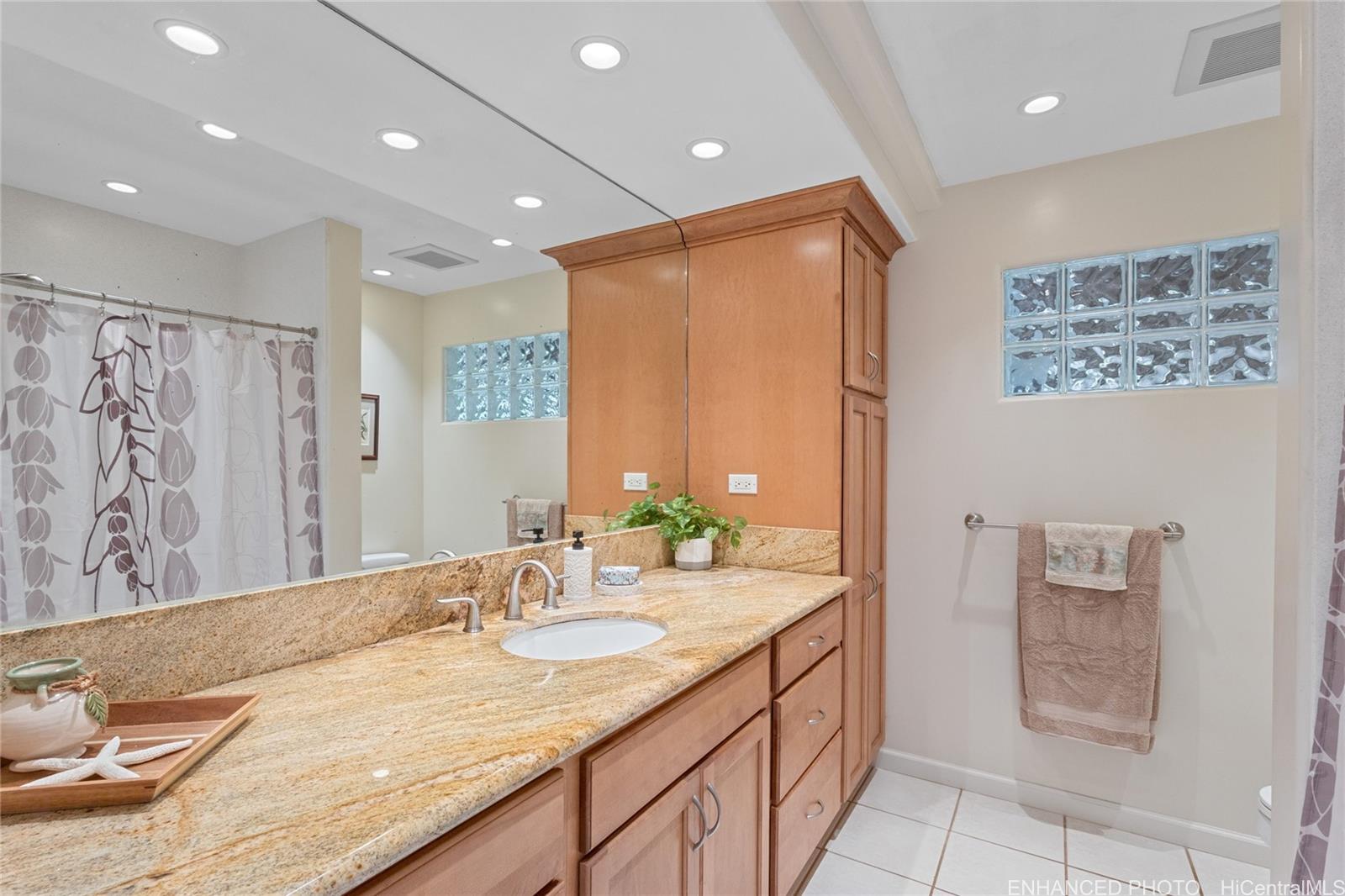 1458 Uluhala Place