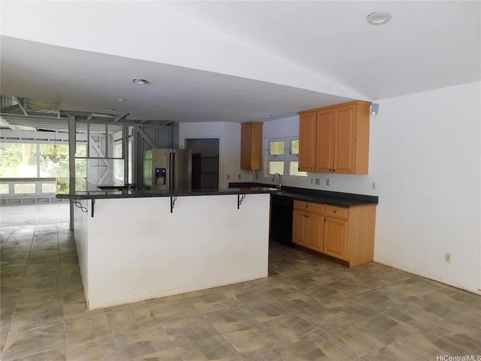 95-124 Waikalani Drive