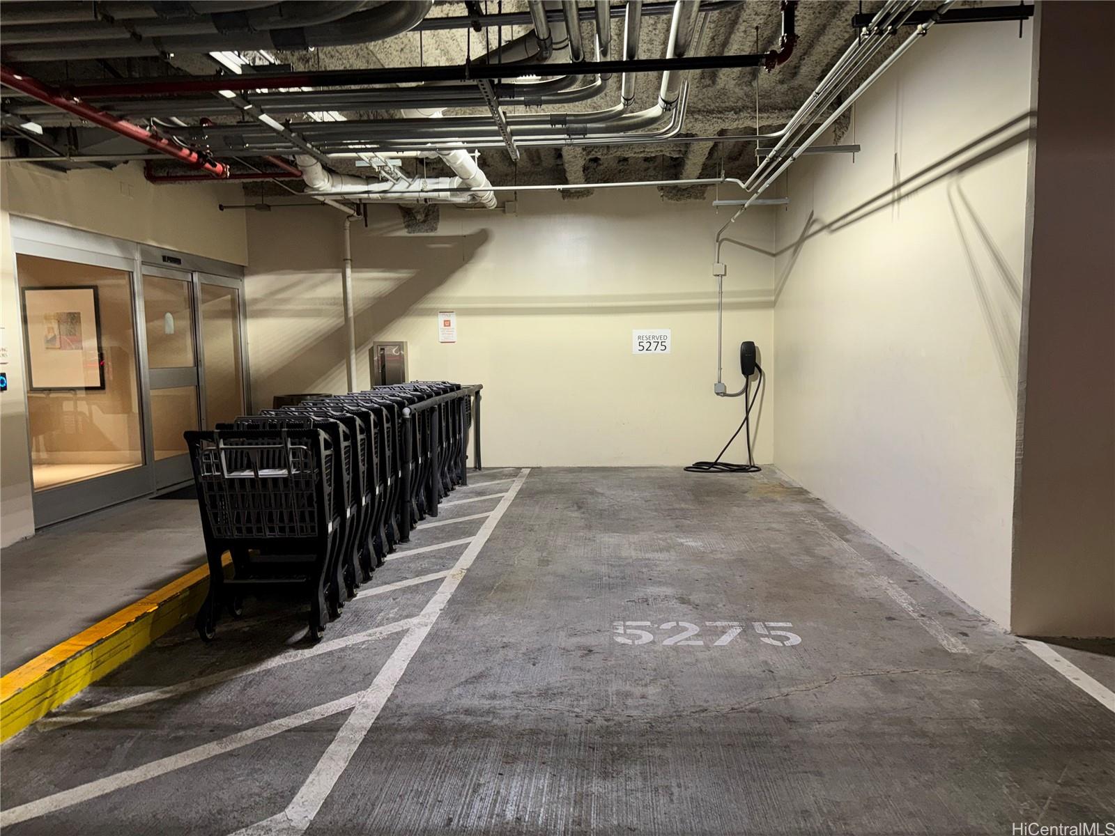 1555 Kapiolani Boulevard  Unit 1800