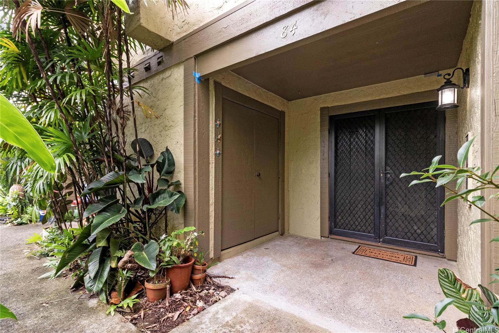 46-318 Haiku Road 18B--84