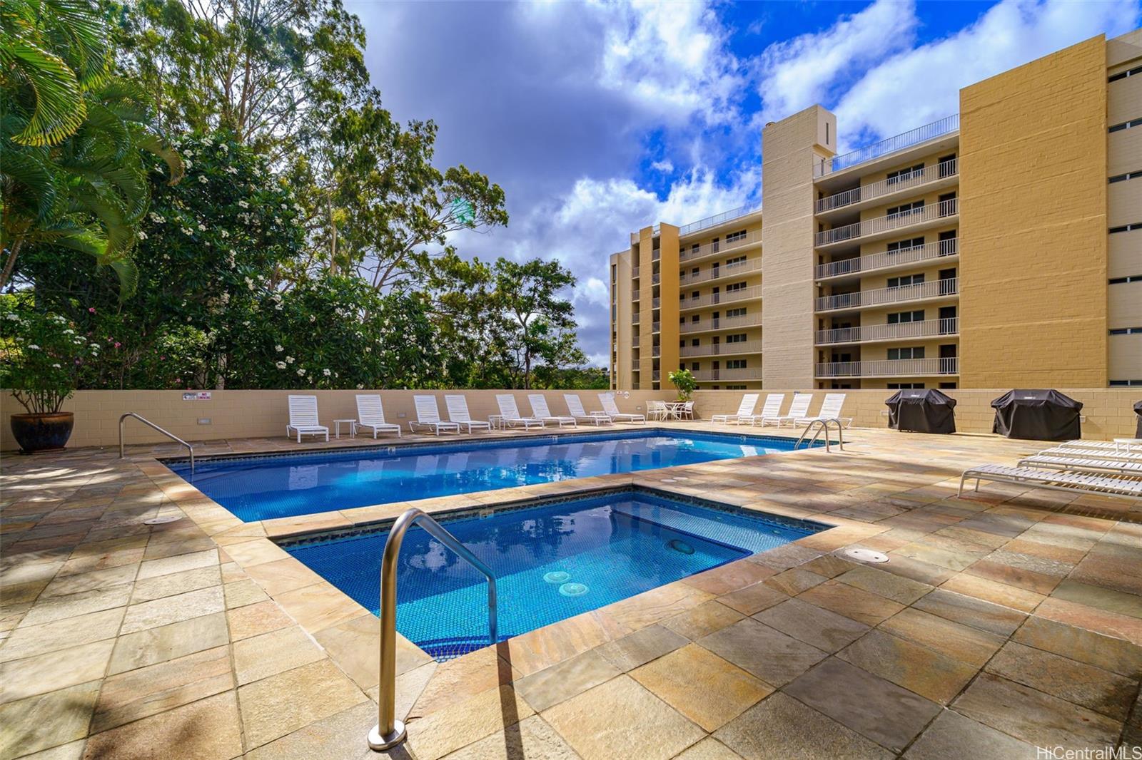 98-707 Iho Place  Unit 2-1401