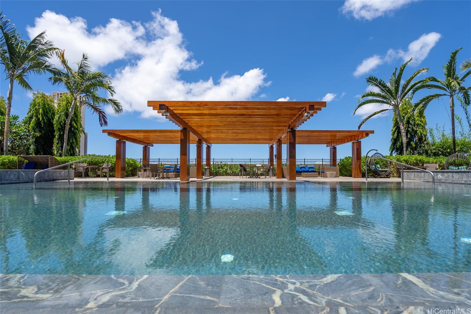 Photo 23 of 25