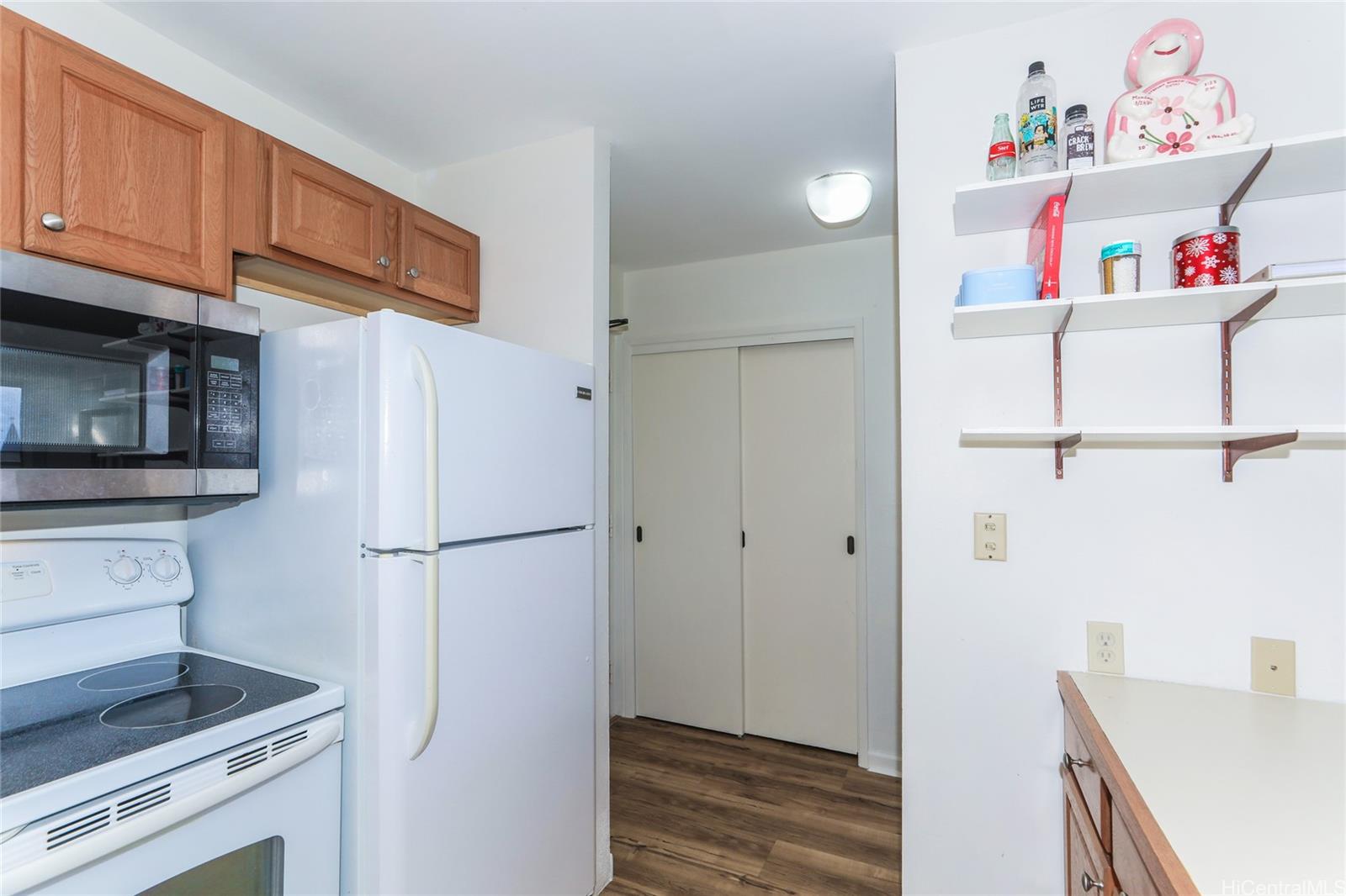 55 S Kukui Street  Unit D312