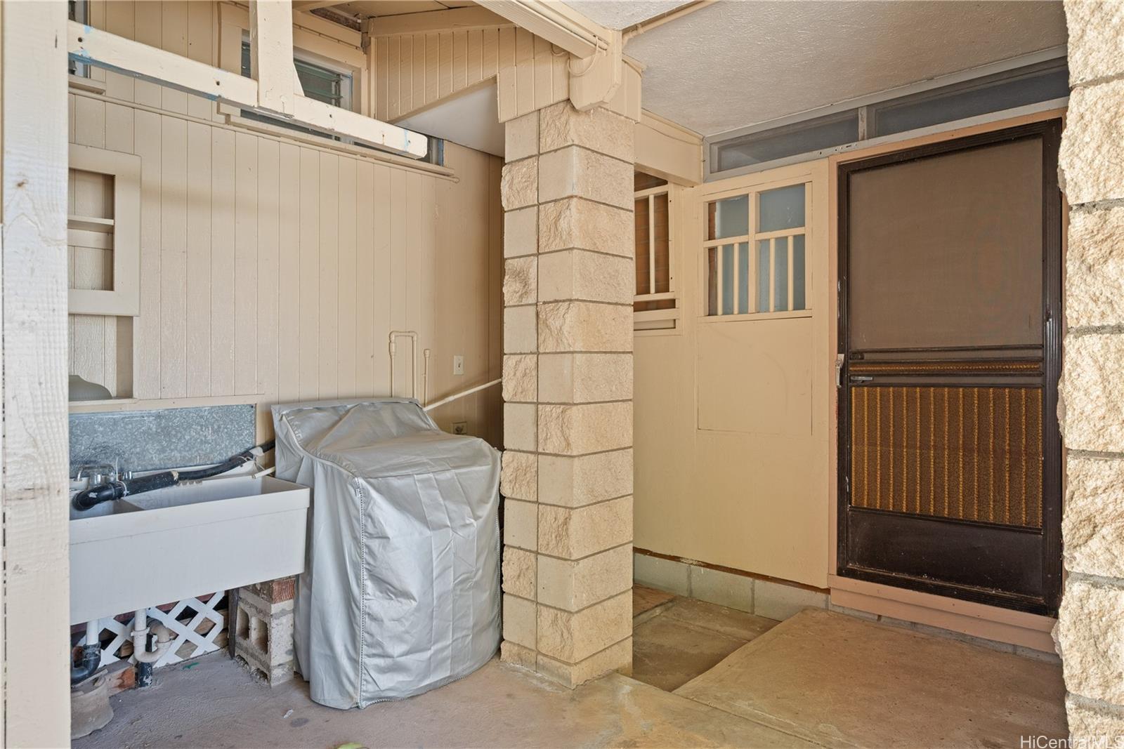 87-531 Manuu Street