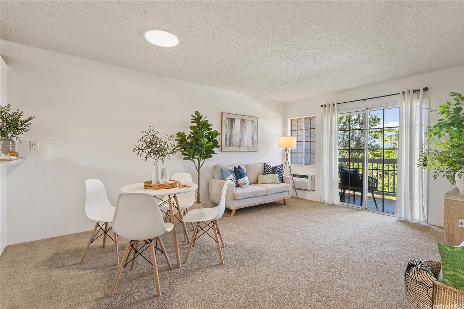 94-100 Huki Place 201