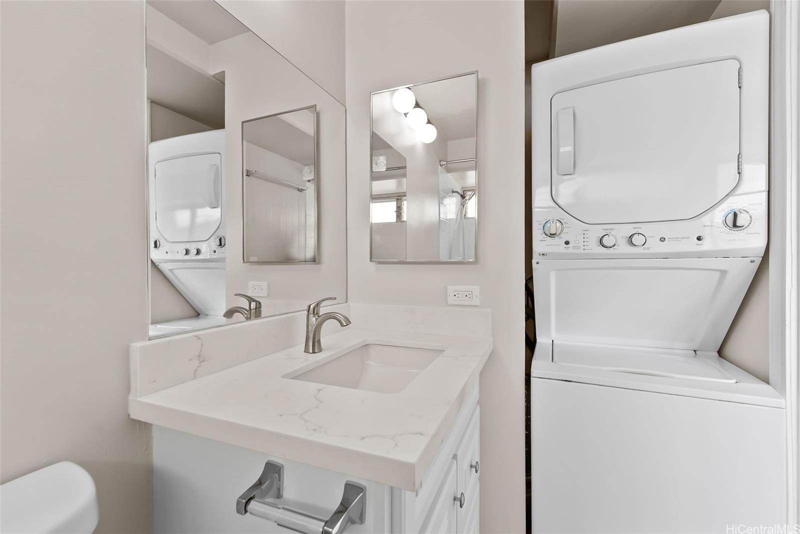 2525 Date Street  Unit 1303