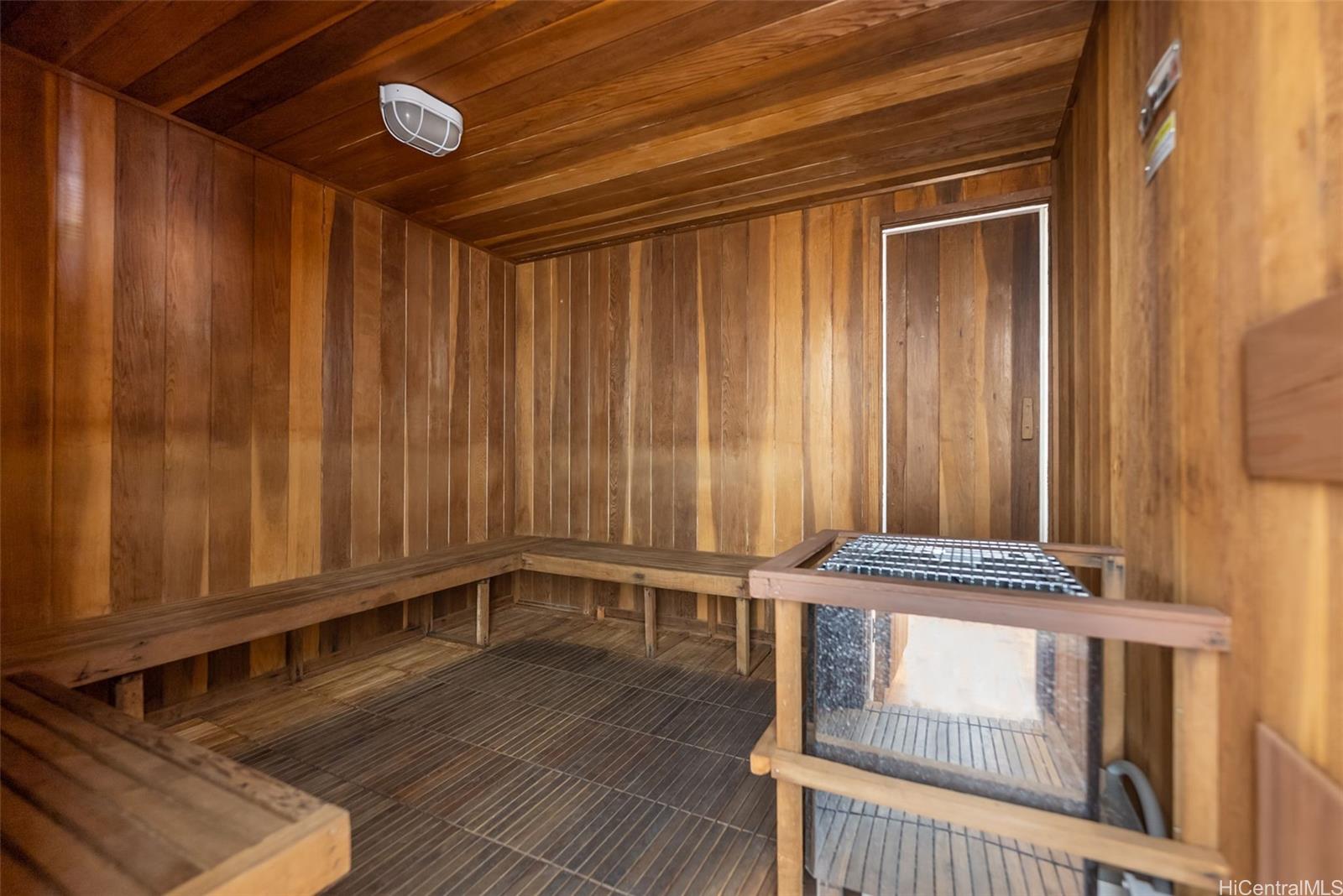2525 Date Street  Unit 1303
