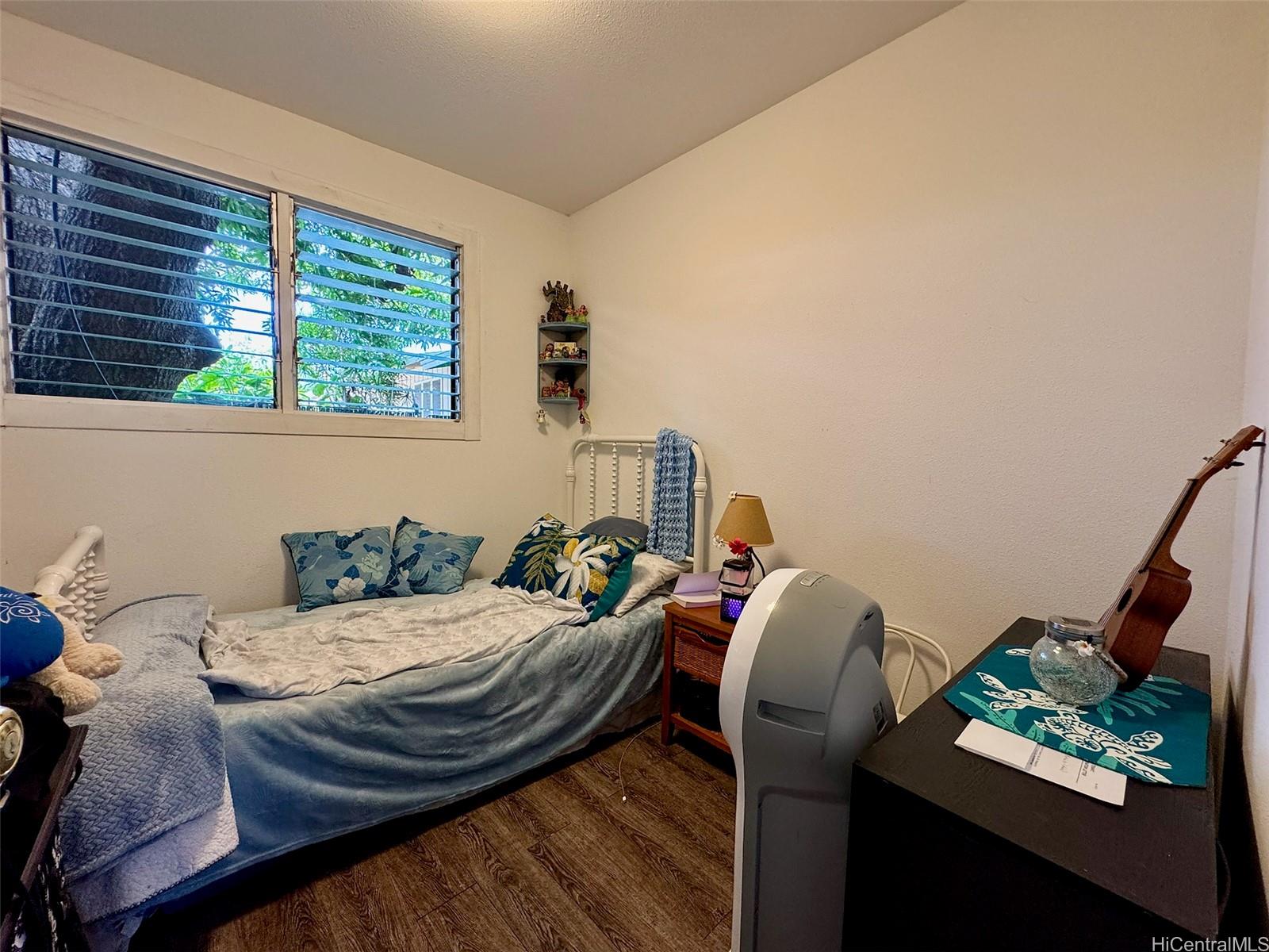 87-159 Kulaaupuni Street  Unit B