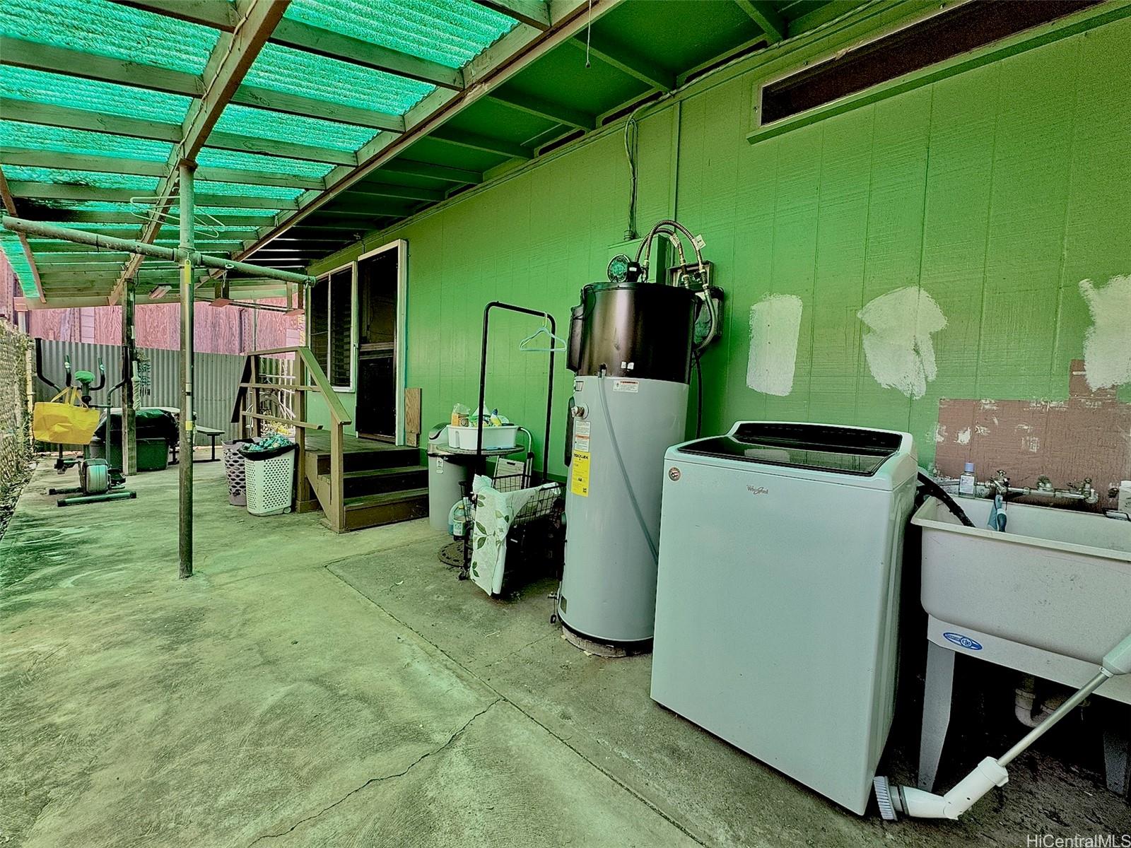 87-159 Kulaaupuni Street  Unit B
