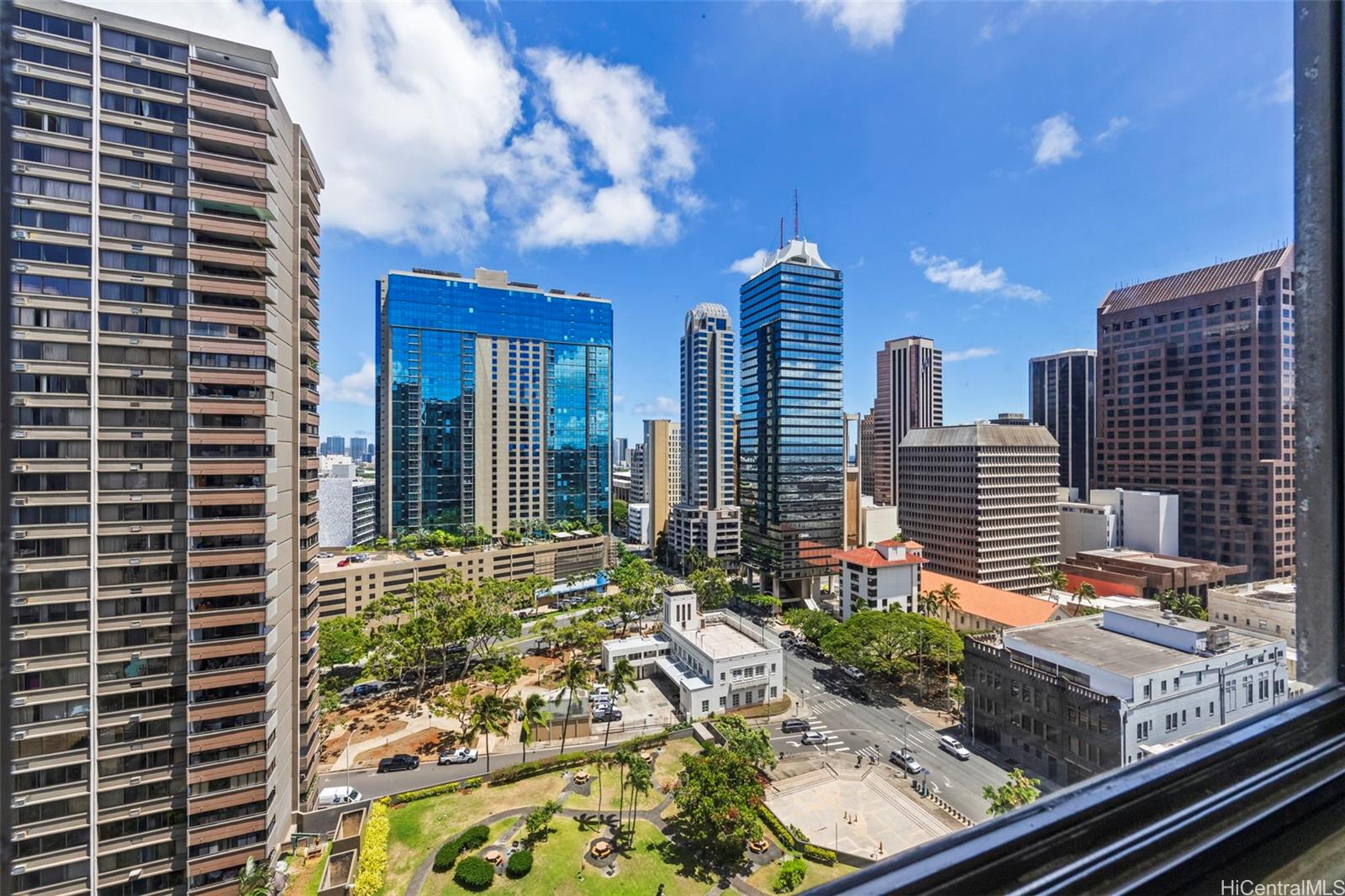 1255 Nuuanu Avenue  Unit 1913