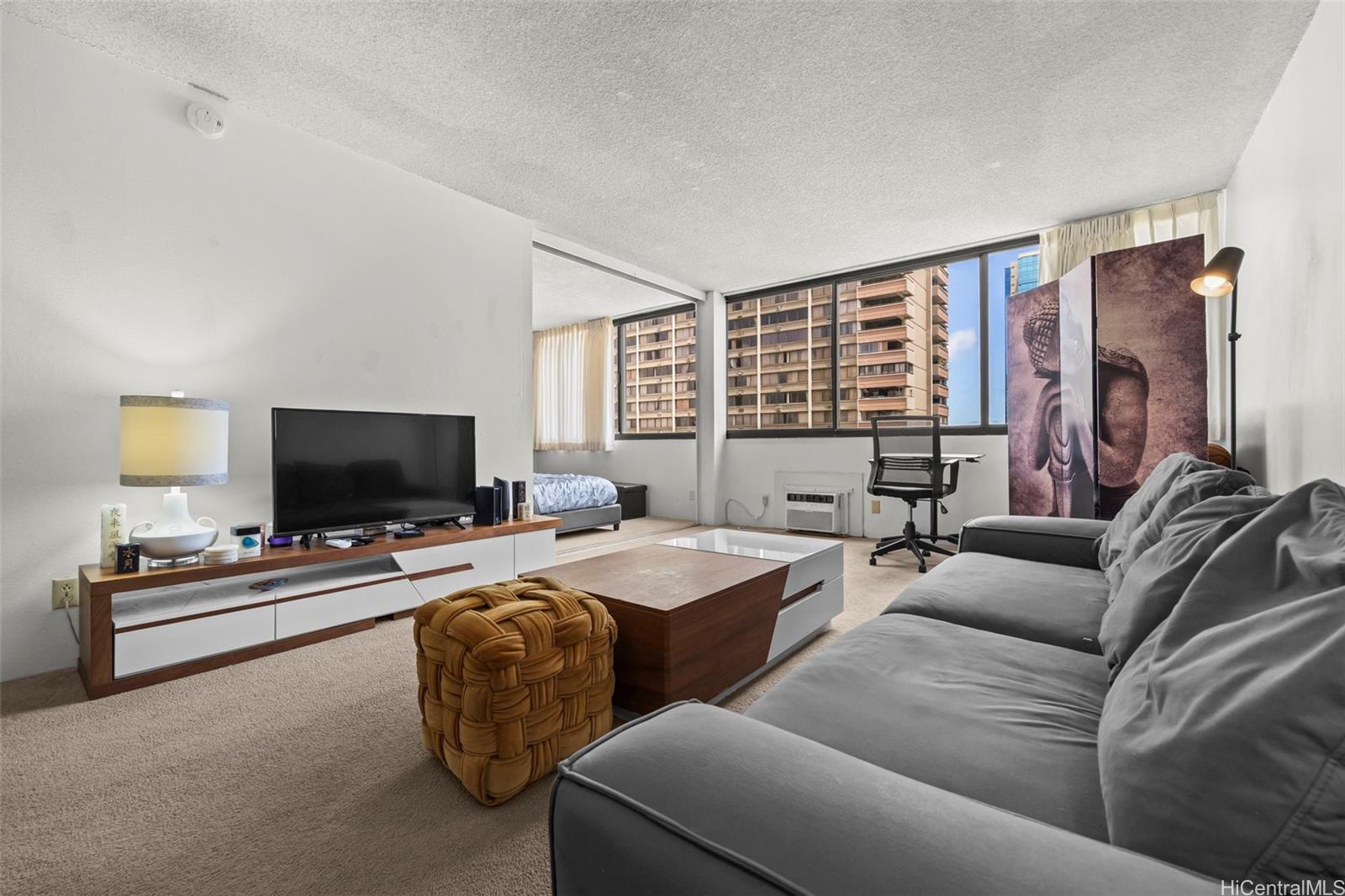 1255 Nuuanu Avenue  Unit 1913