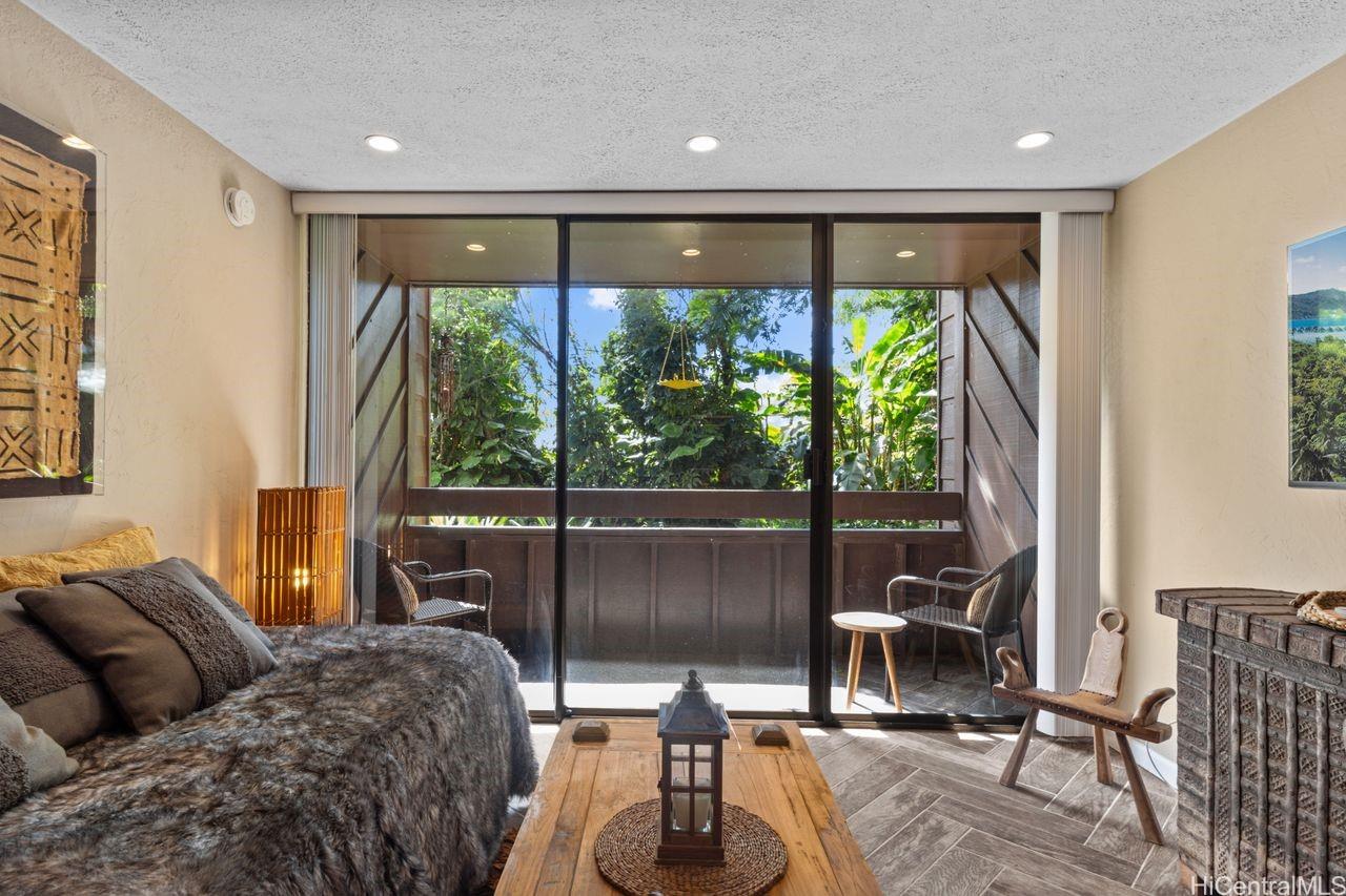 51-636 Kamehameha Highway  Unit 215