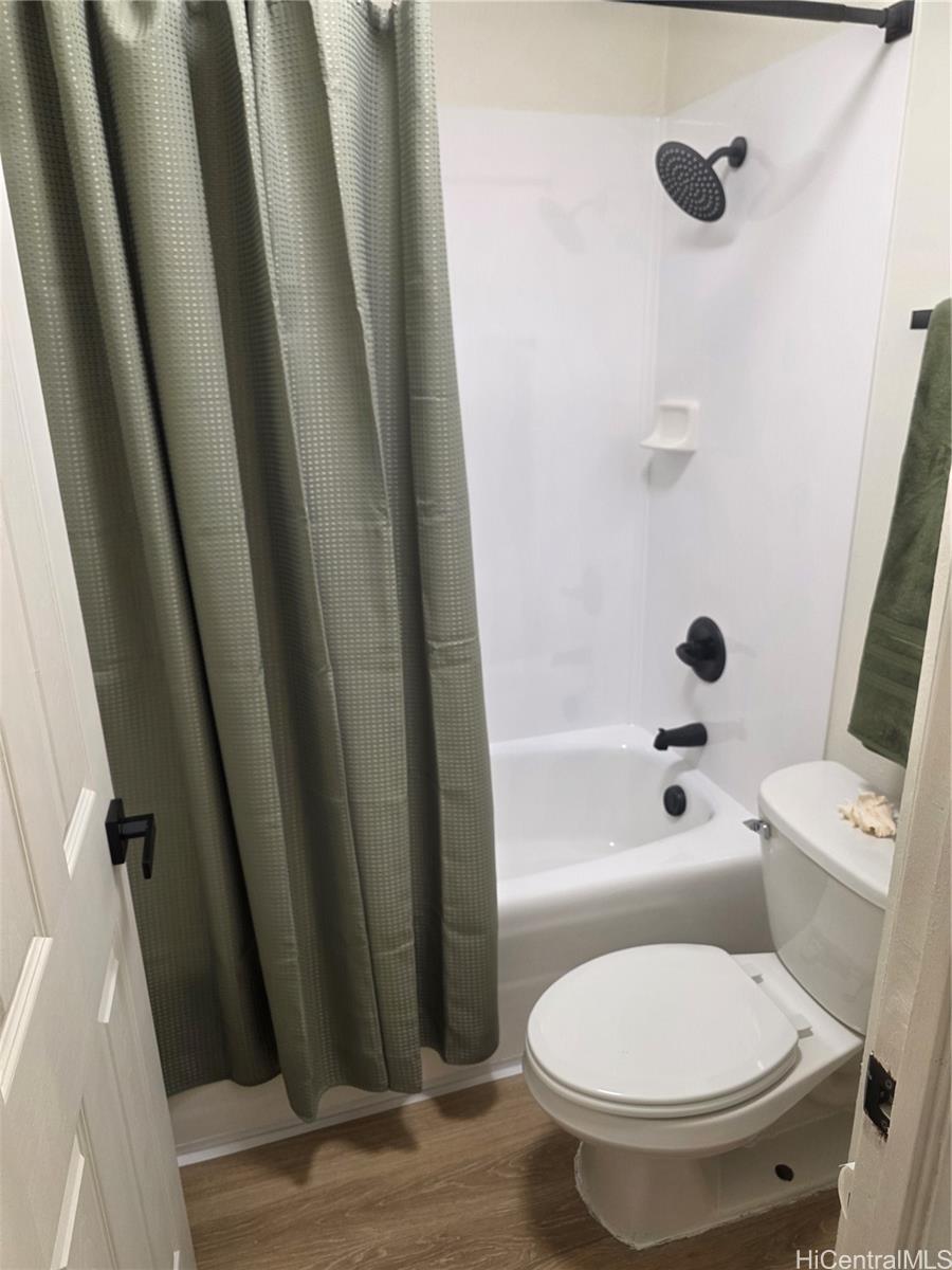 2845 Waialae Avenue  Unit 121