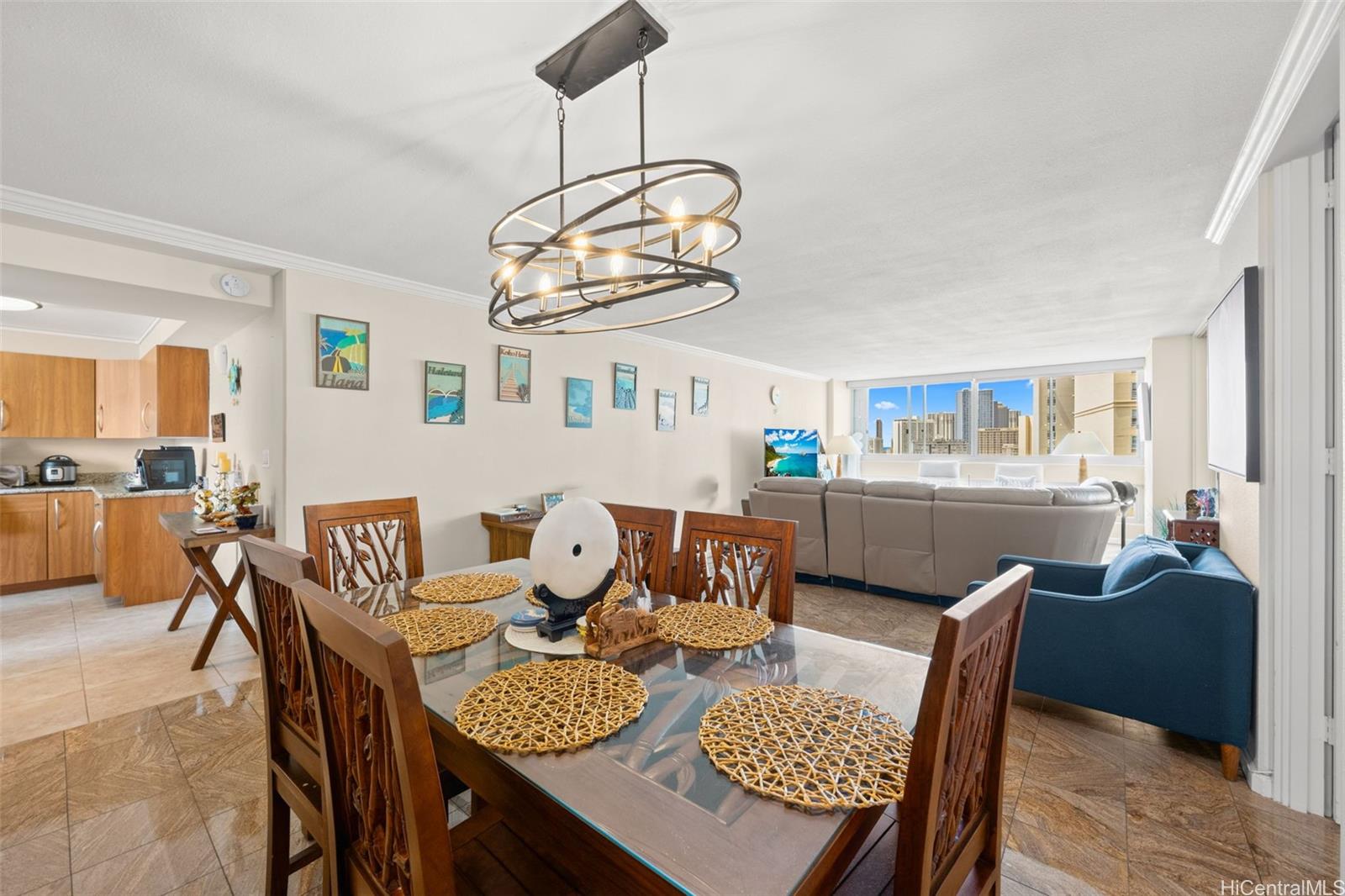 1212 Punahou Street  Unit 1008