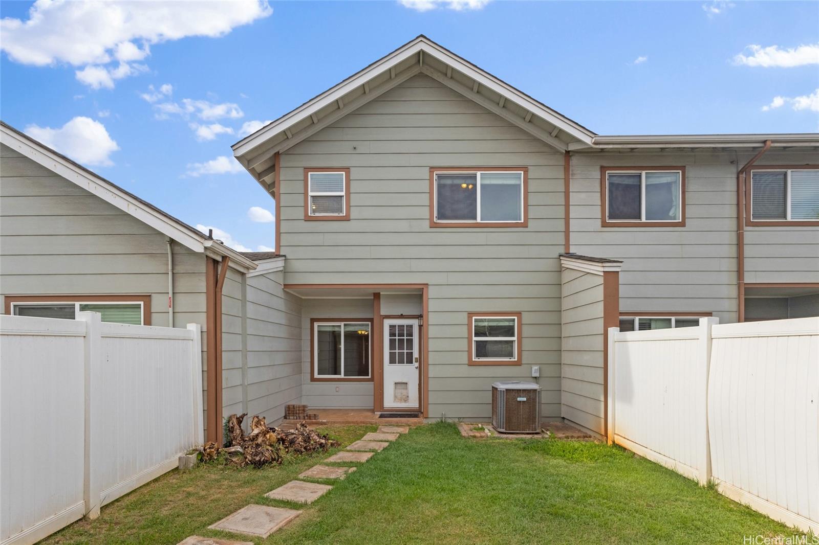 91-2084 Kaioli Street  Unit 3705