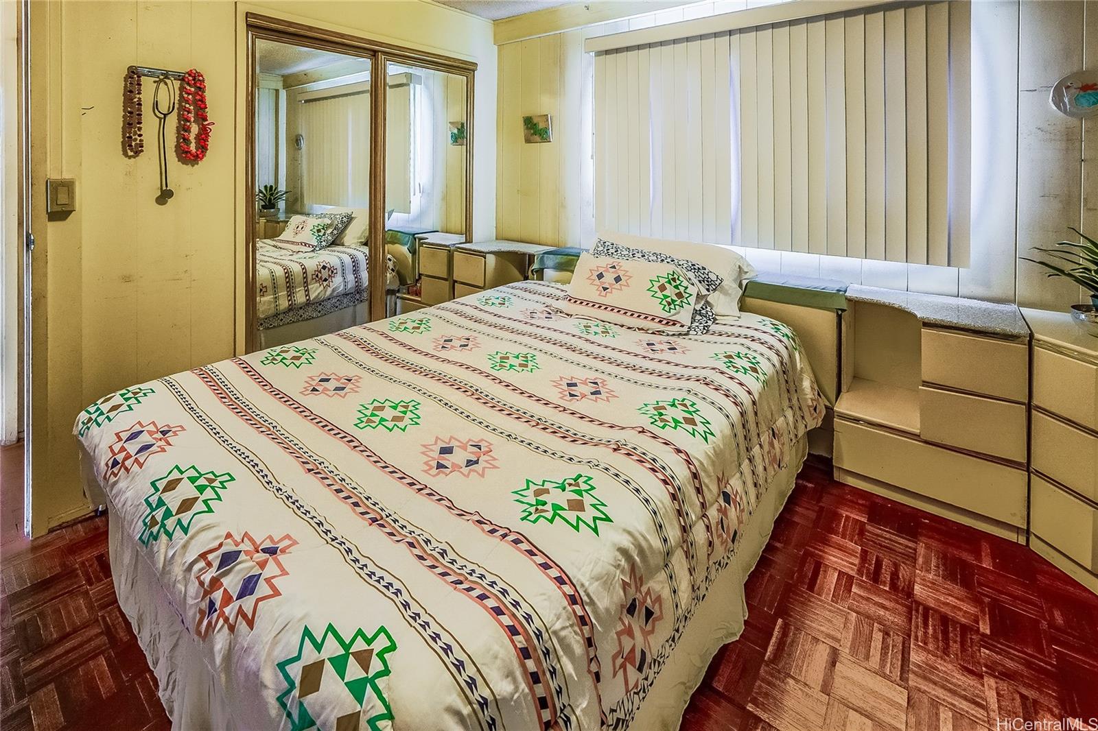 Photo 15 of 22
