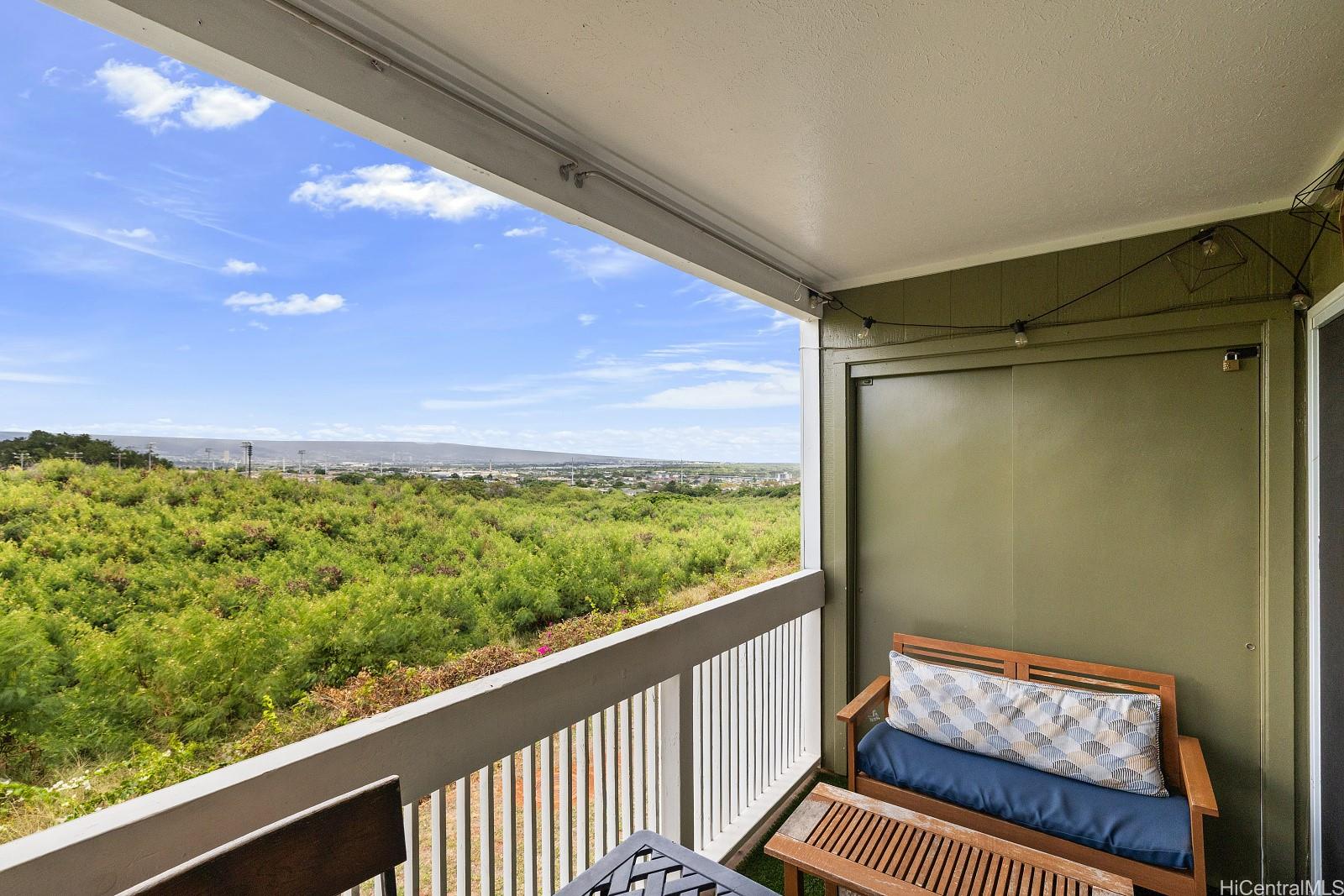 94-637 Kahakea Street  Unit 3G