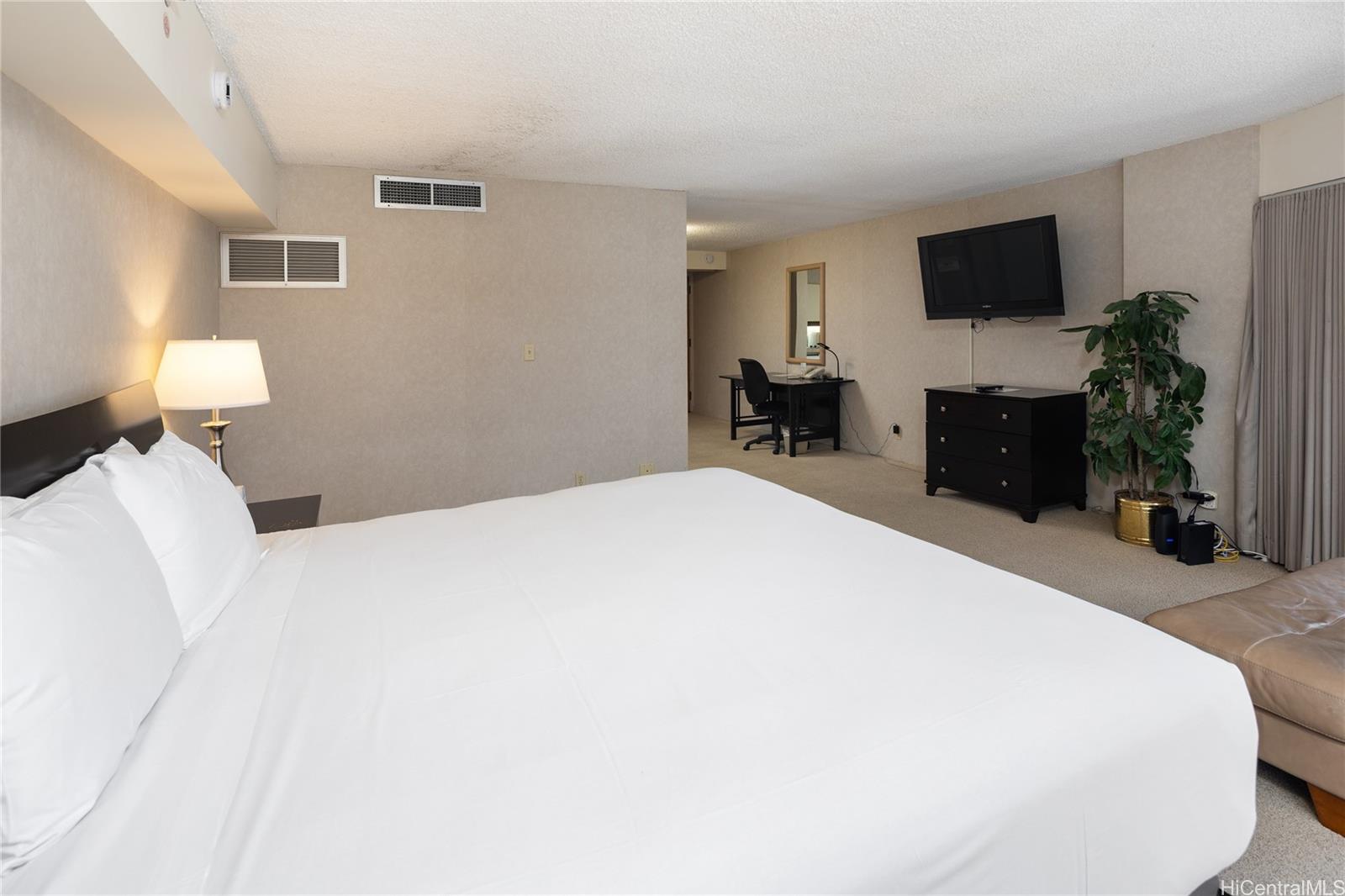 1088 Bishop Street  Unit 3301