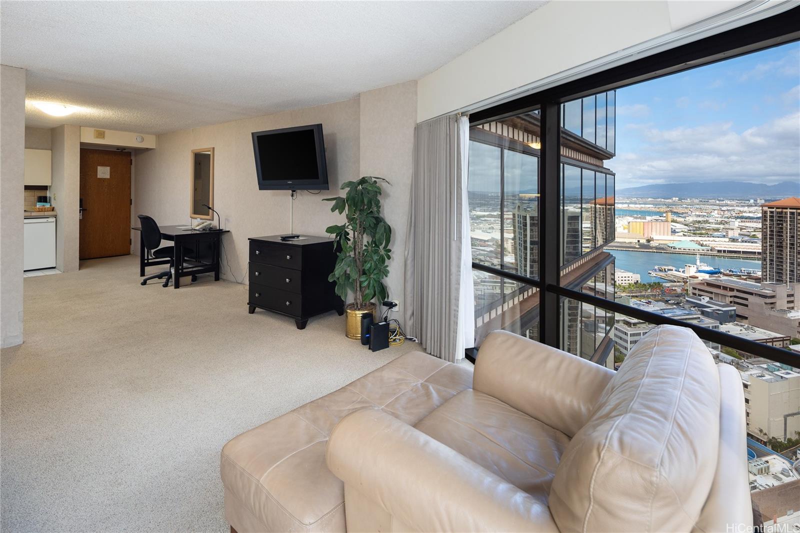 1088 Bishop Street  Unit 3301