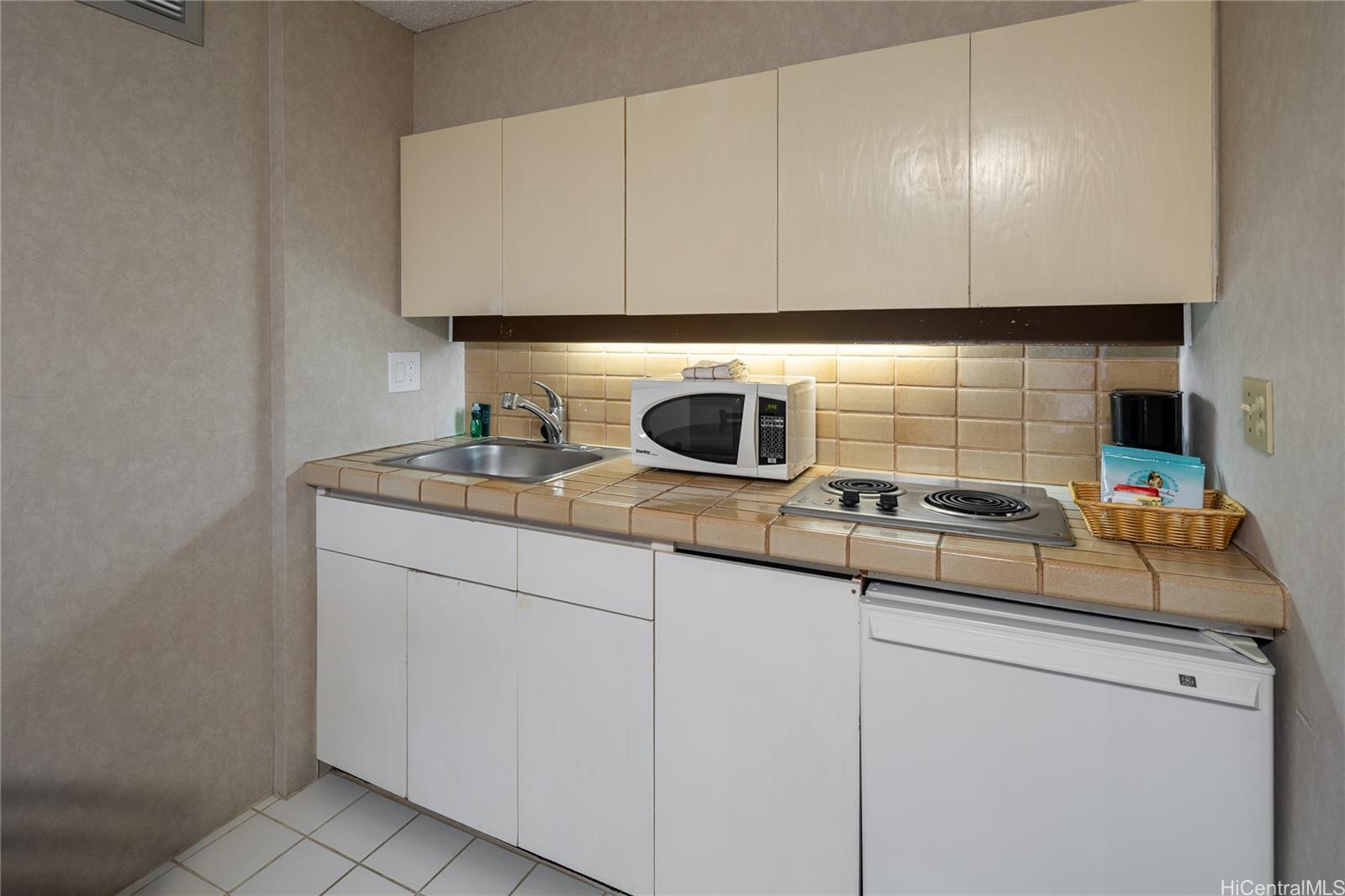 1088 Bishop Street  Unit 3301