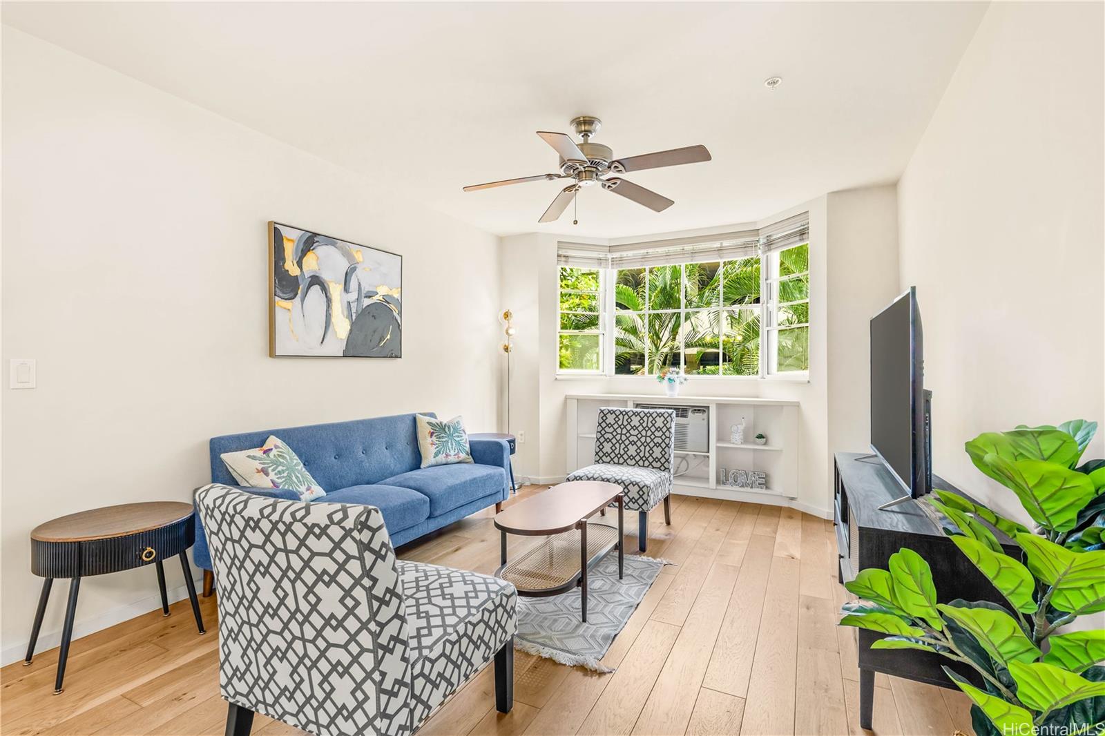1800 Kaioo Drive C309