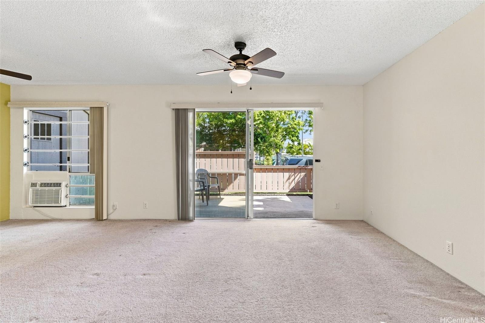 Photo 6 of 25