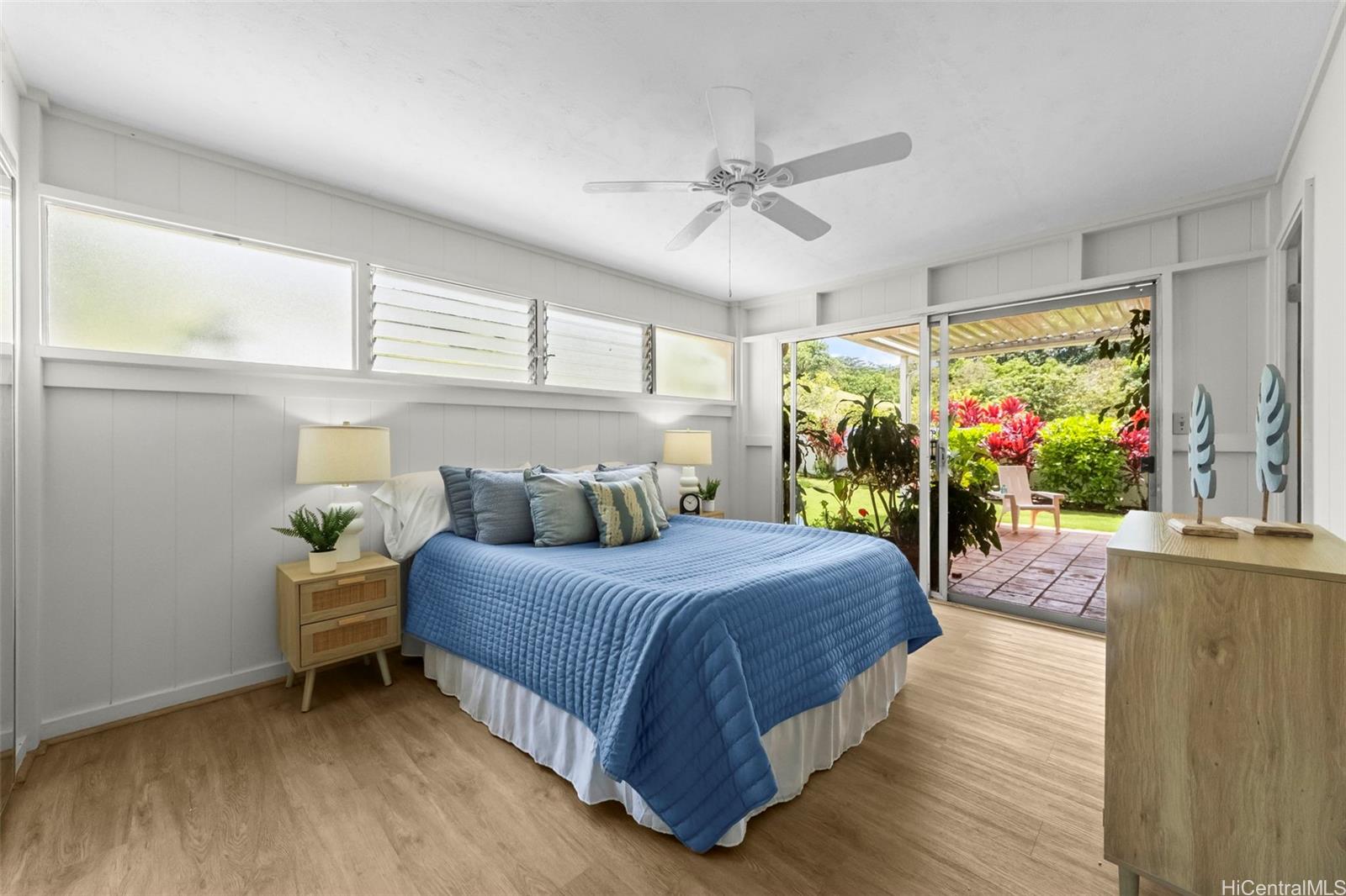 1567 Uluhaku Place
