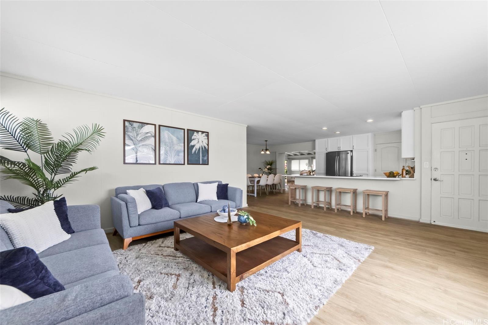 1567 Uluhaku Place
