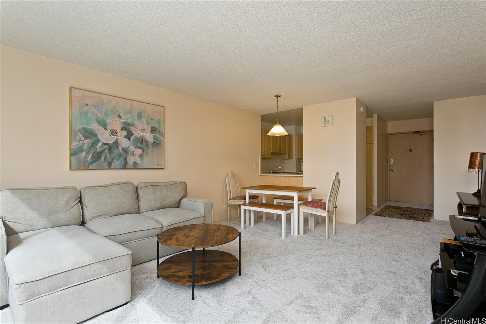 430 Lewers Street 1105