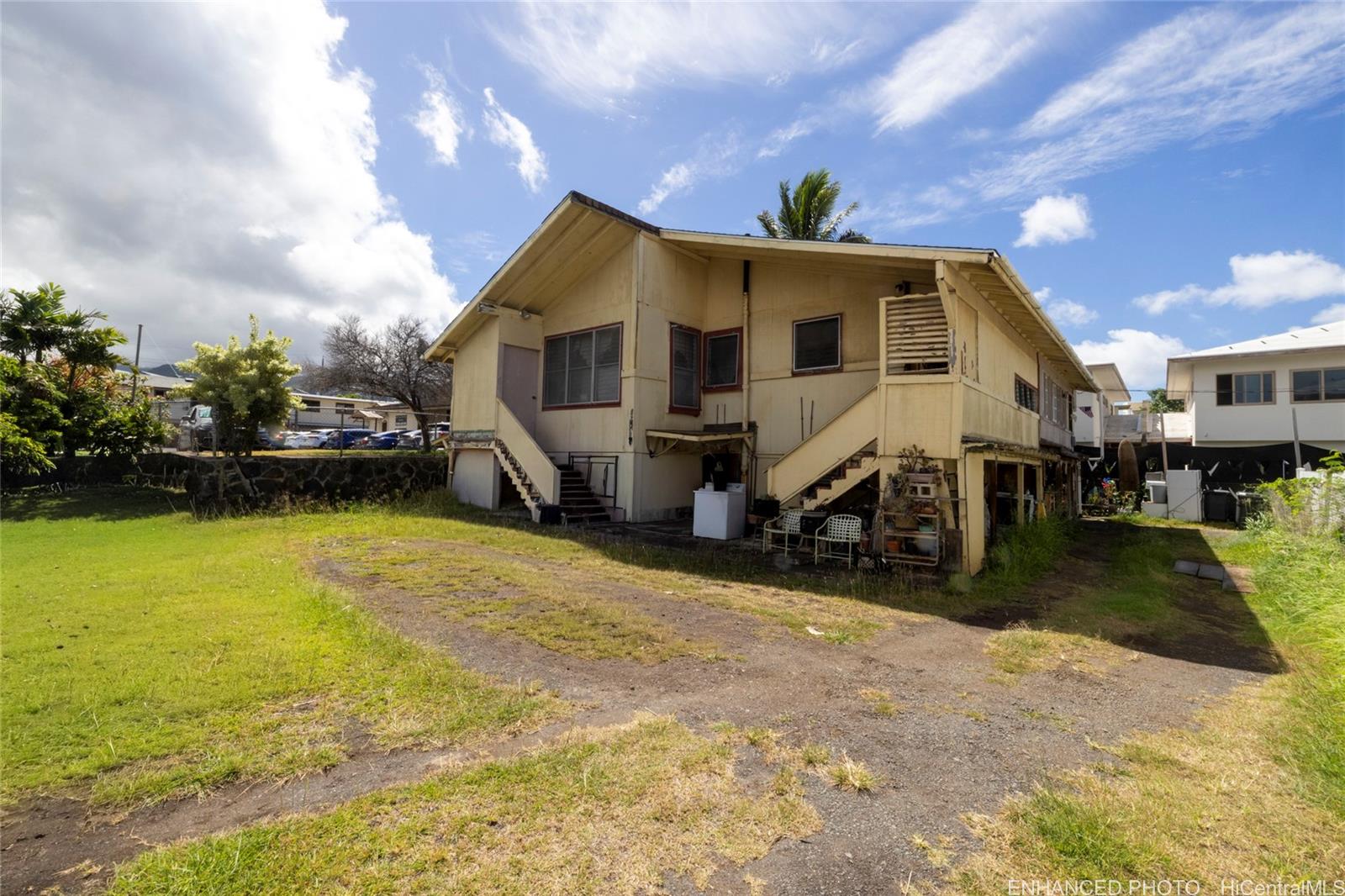 1657 Alaneo Street E3